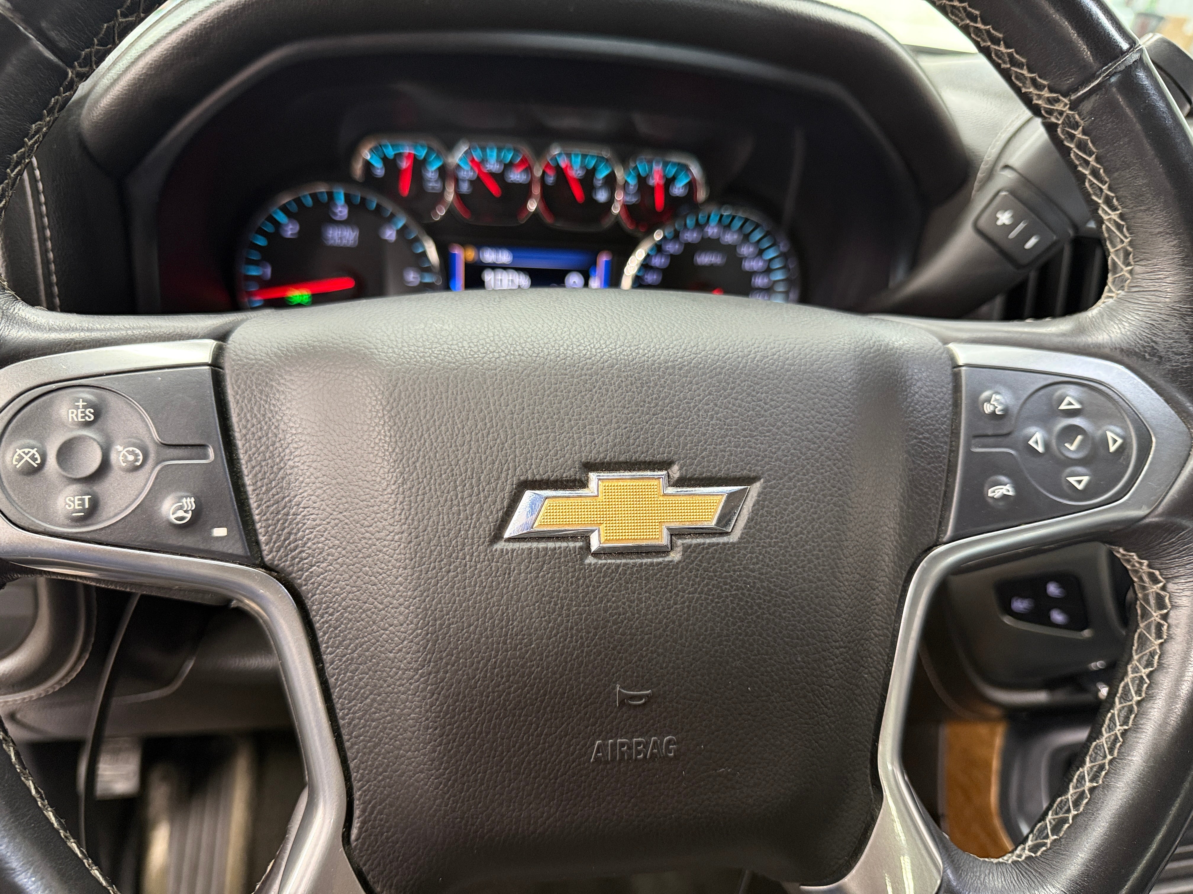 2014 Chevrolet Silverado 1500 LTZ 4