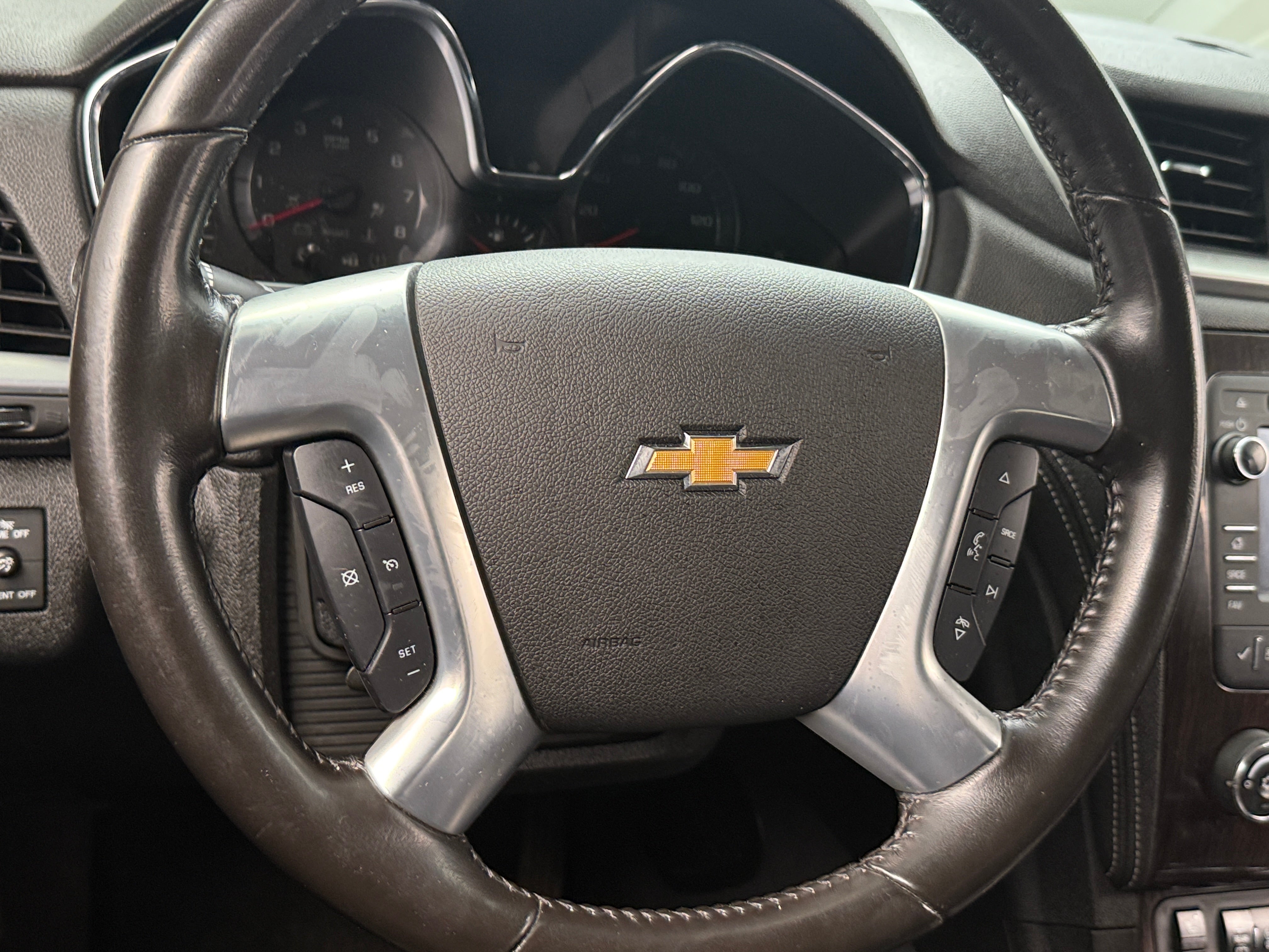 2017 Chevrolet Traverse LT 5