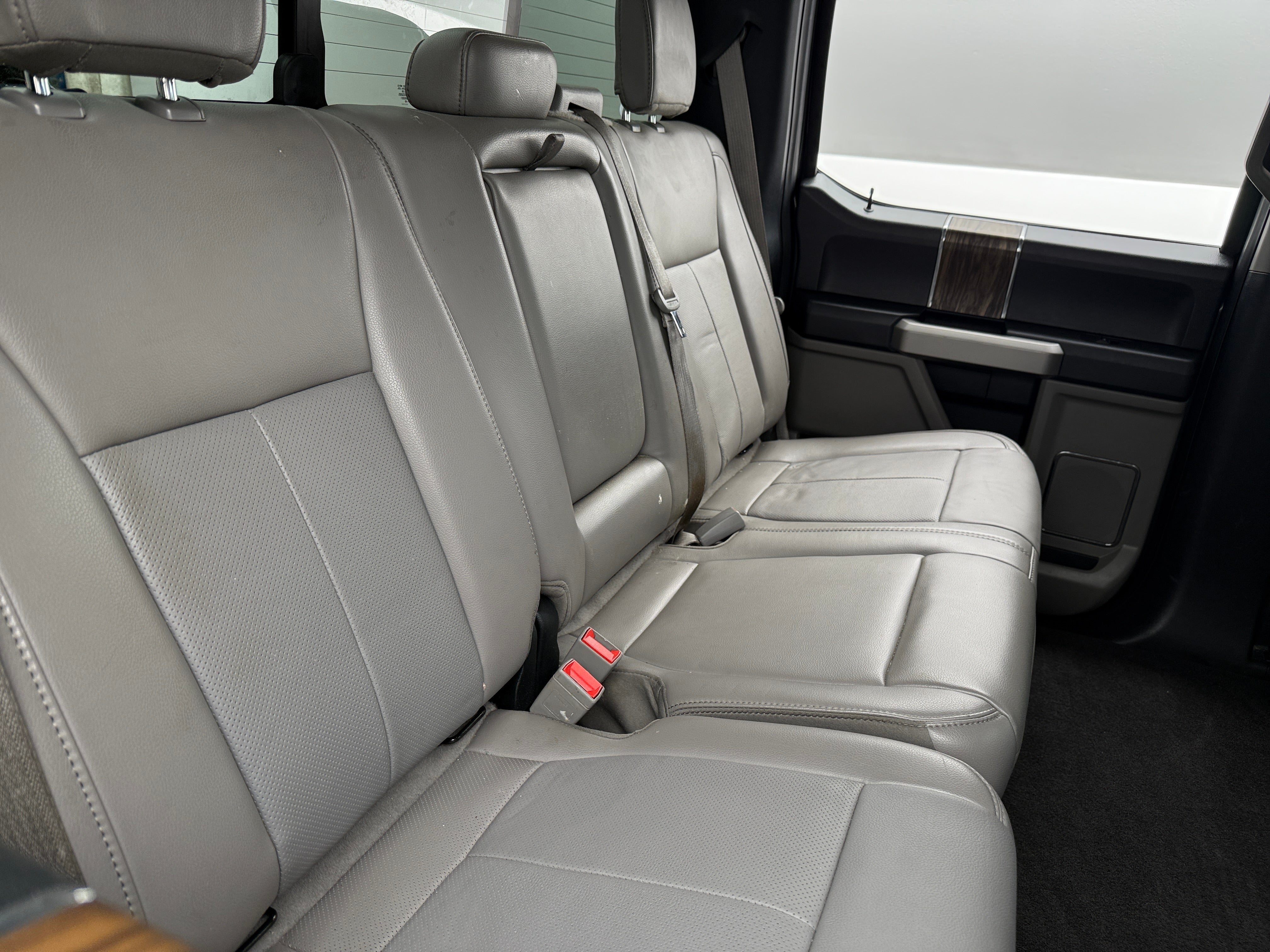 2020 Ford Econoline E-150 5