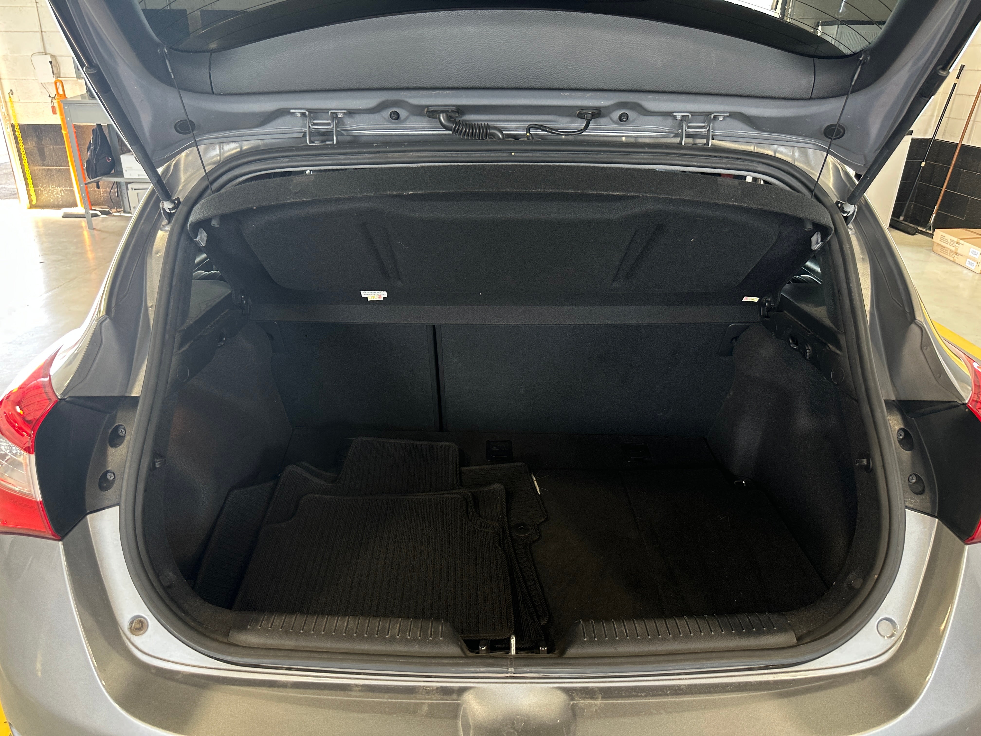 2015 Hyundai Elantra Base 7