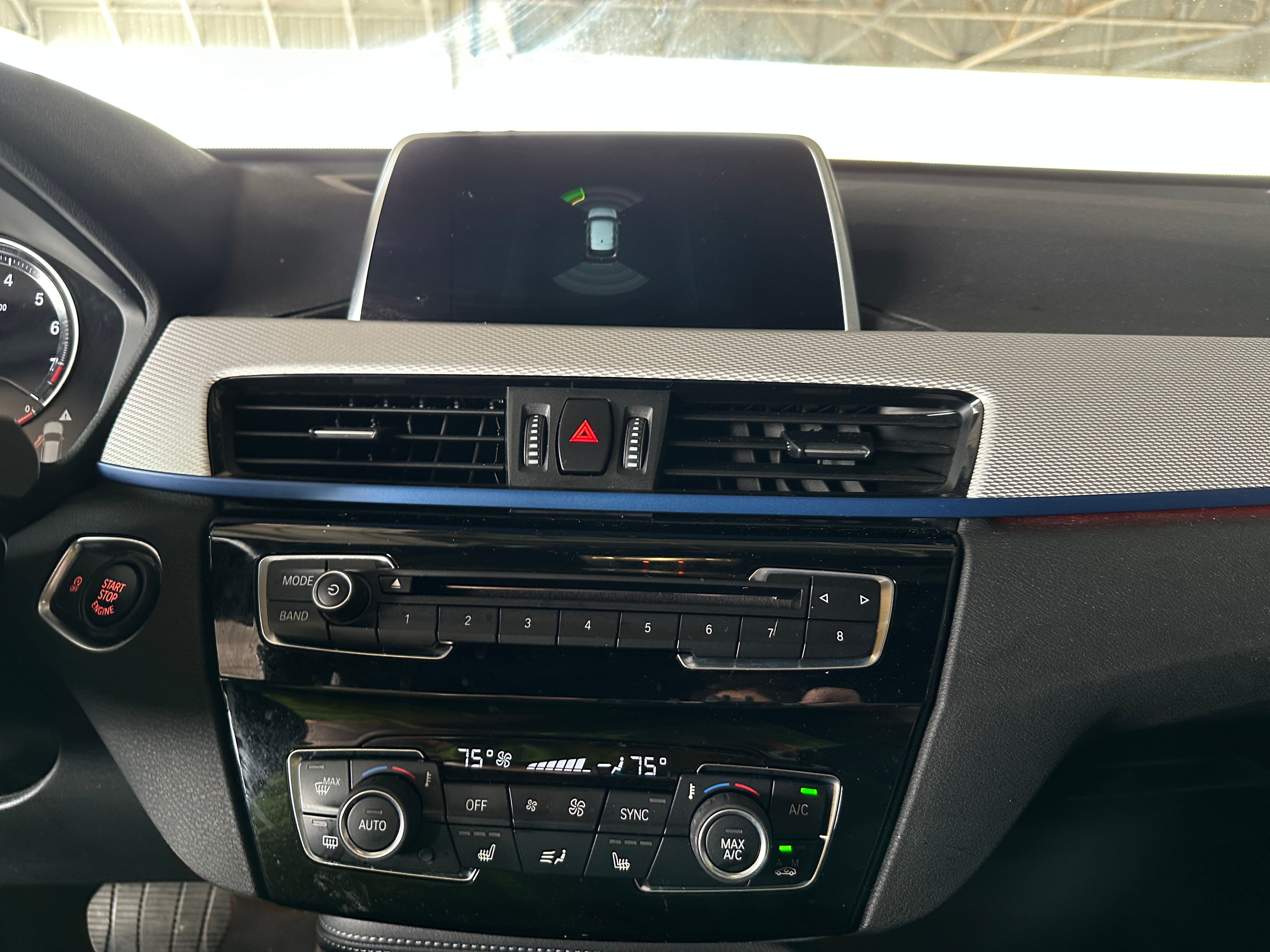 2018 BMW X1 xDrive28i 3