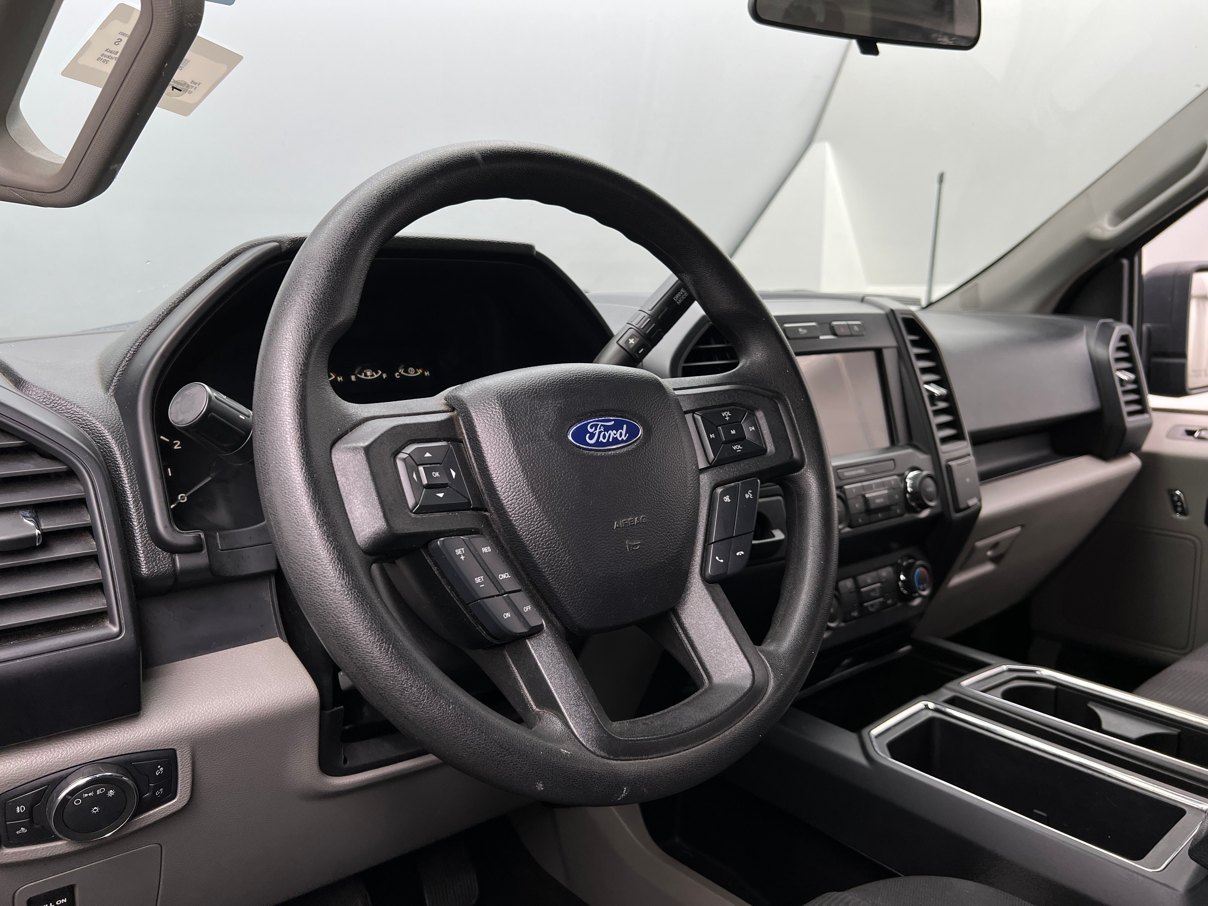 2019 Ford Econoline E-150 5