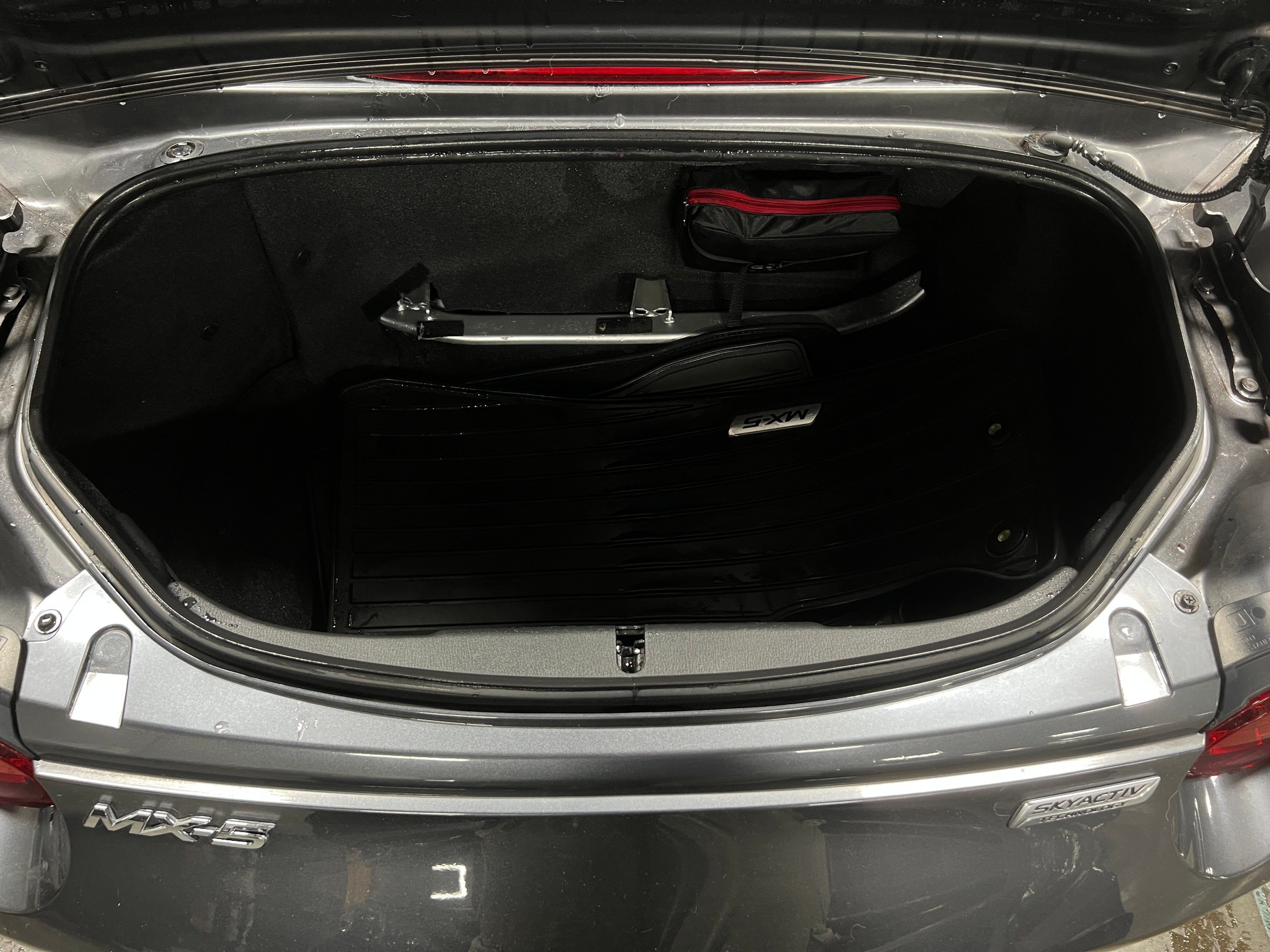 2016 Mazda MX-5 Miata Club 6