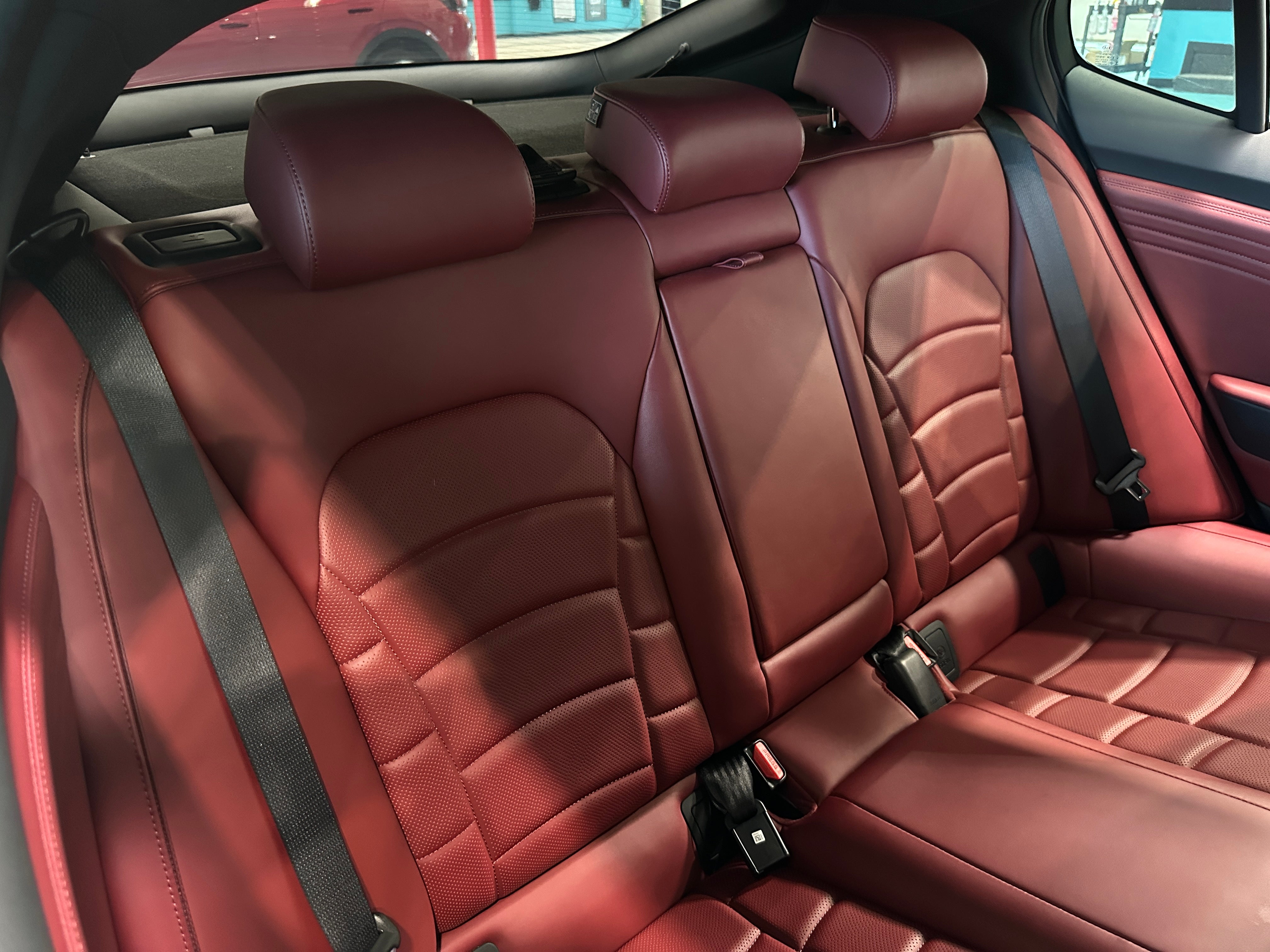 2022 Kia Stinger GT2 5