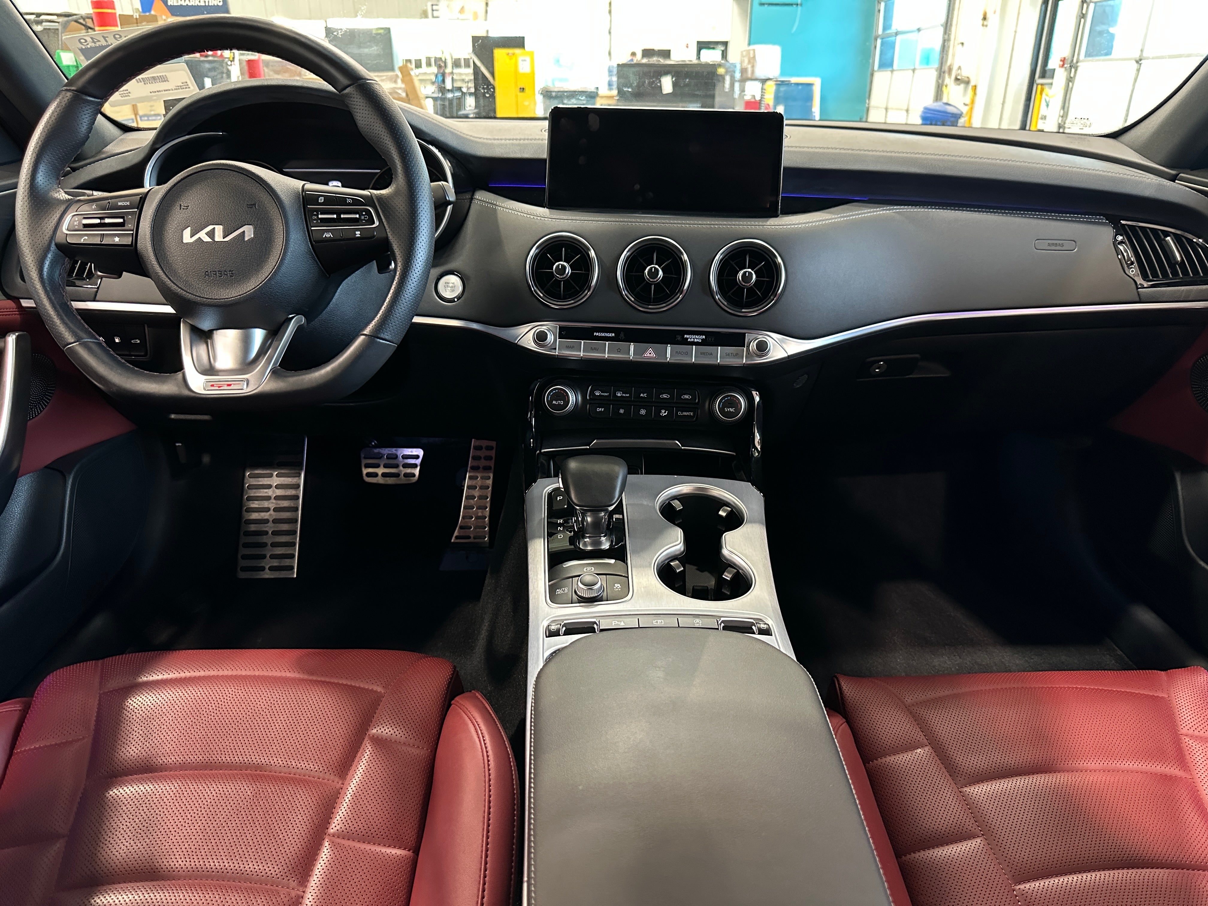2022 Kia Stinger GT2 2