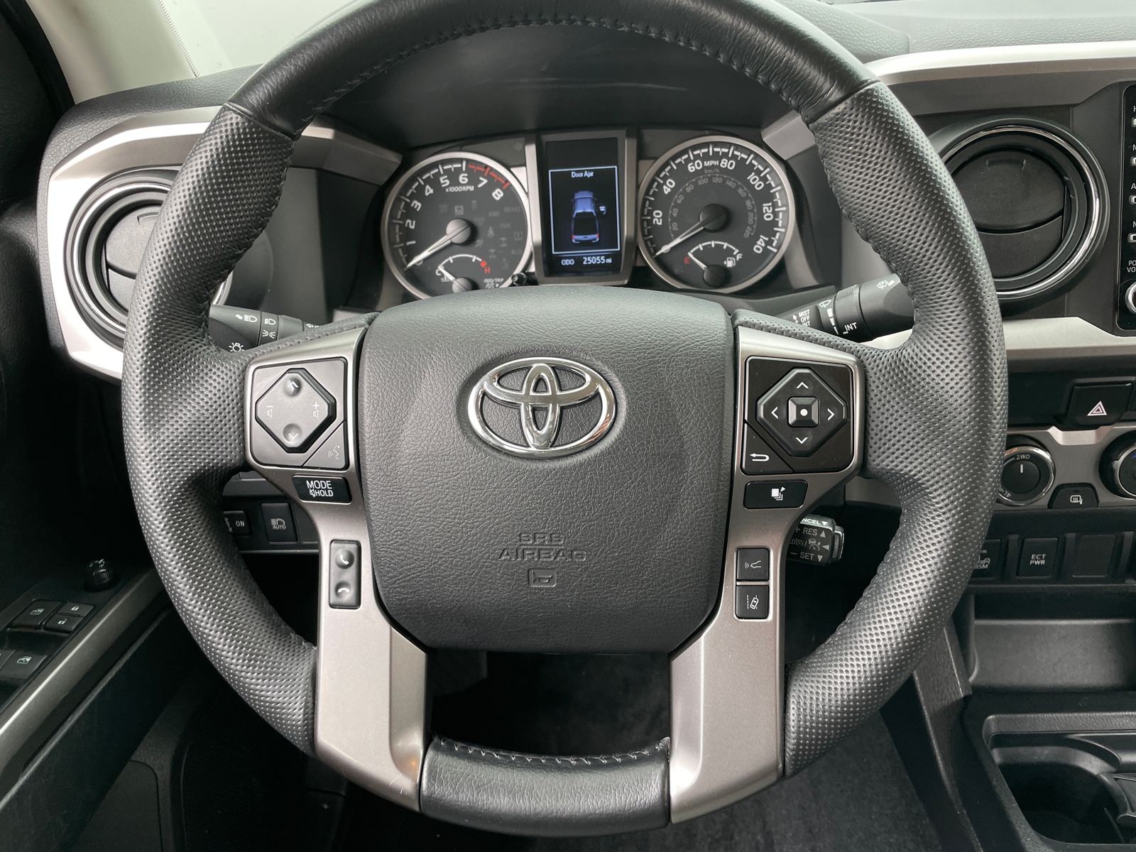 Thumbnail: 2022 Toyota Tacoma - 5