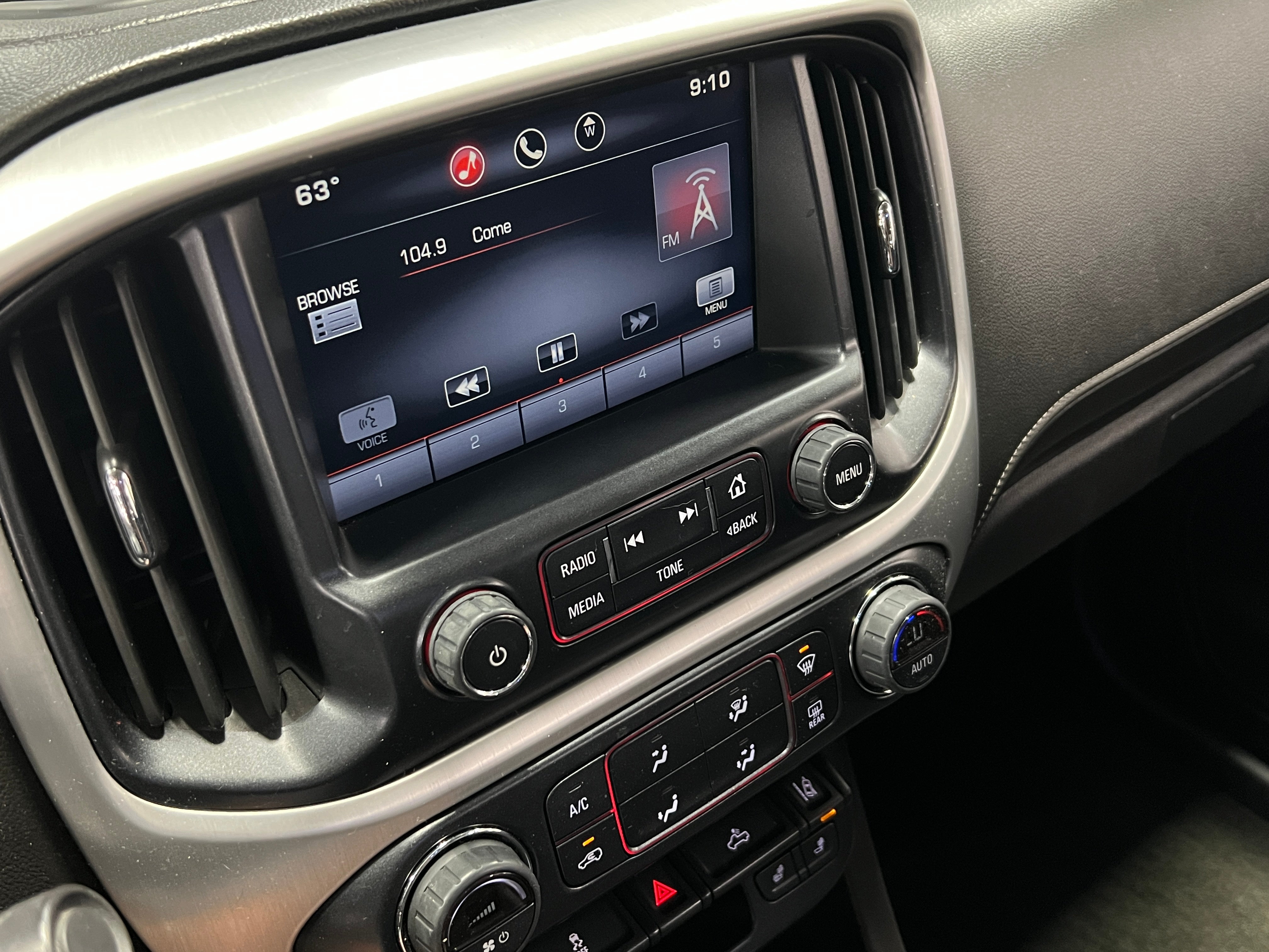 2015 GMC Canyon SLT 3