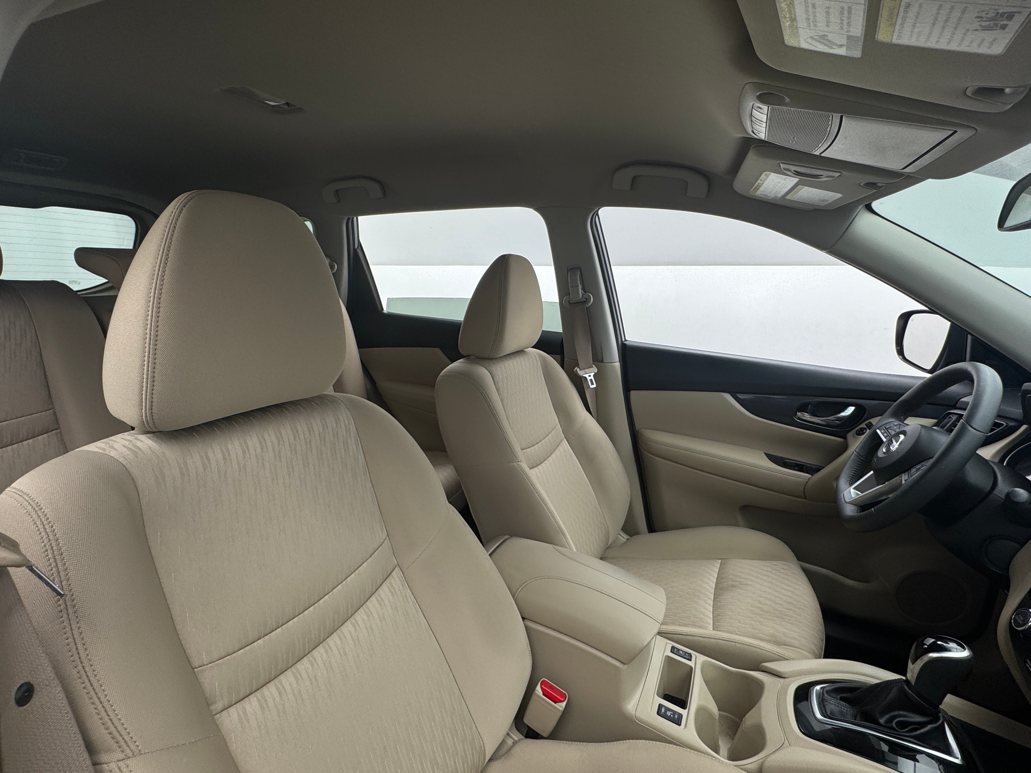 2017 Nissan Rogue SV 2