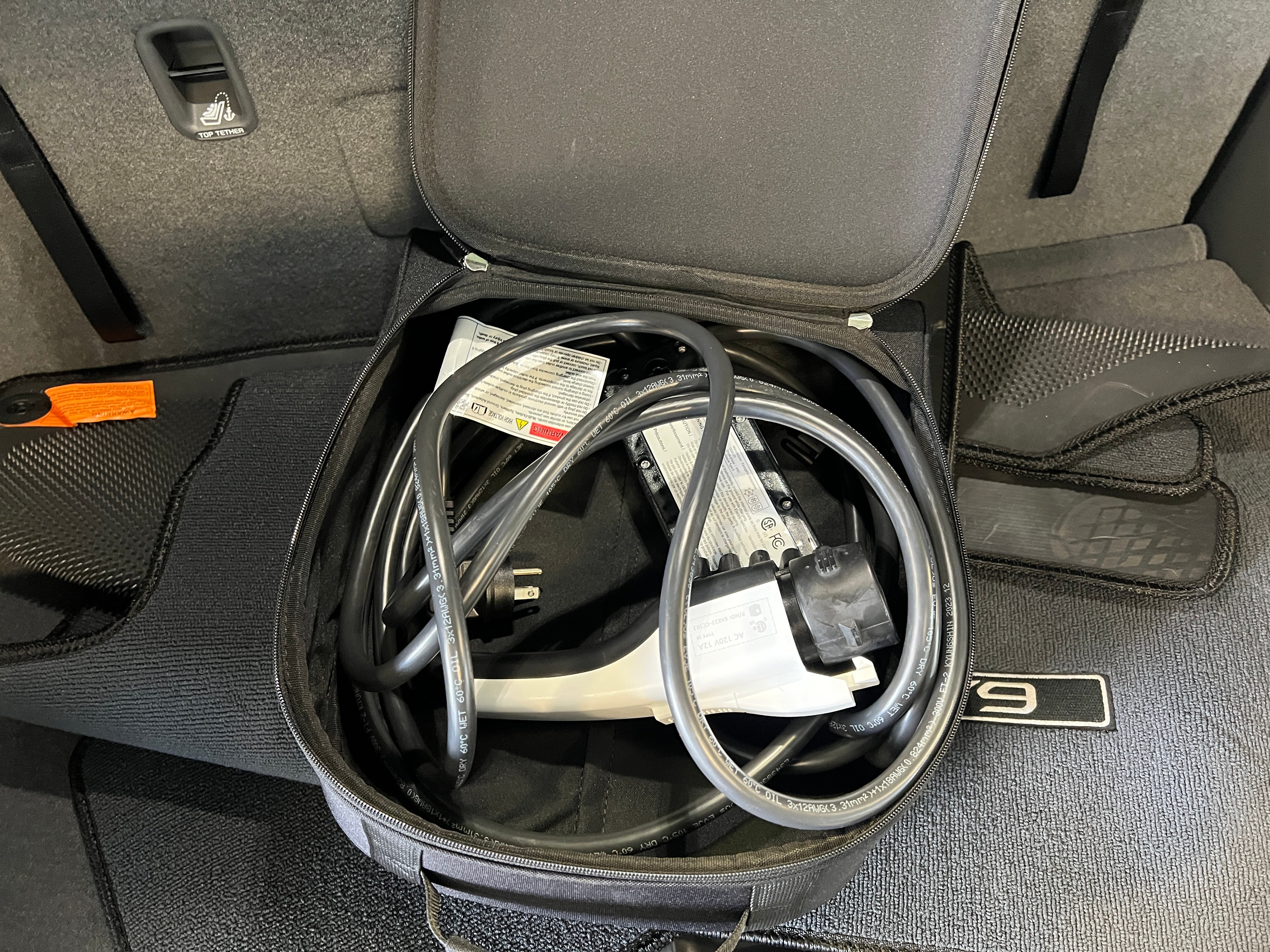 Used 2024 Kia Ev9 Land with VIN KNDADFS52R6044404 for sale in Auburn, WA