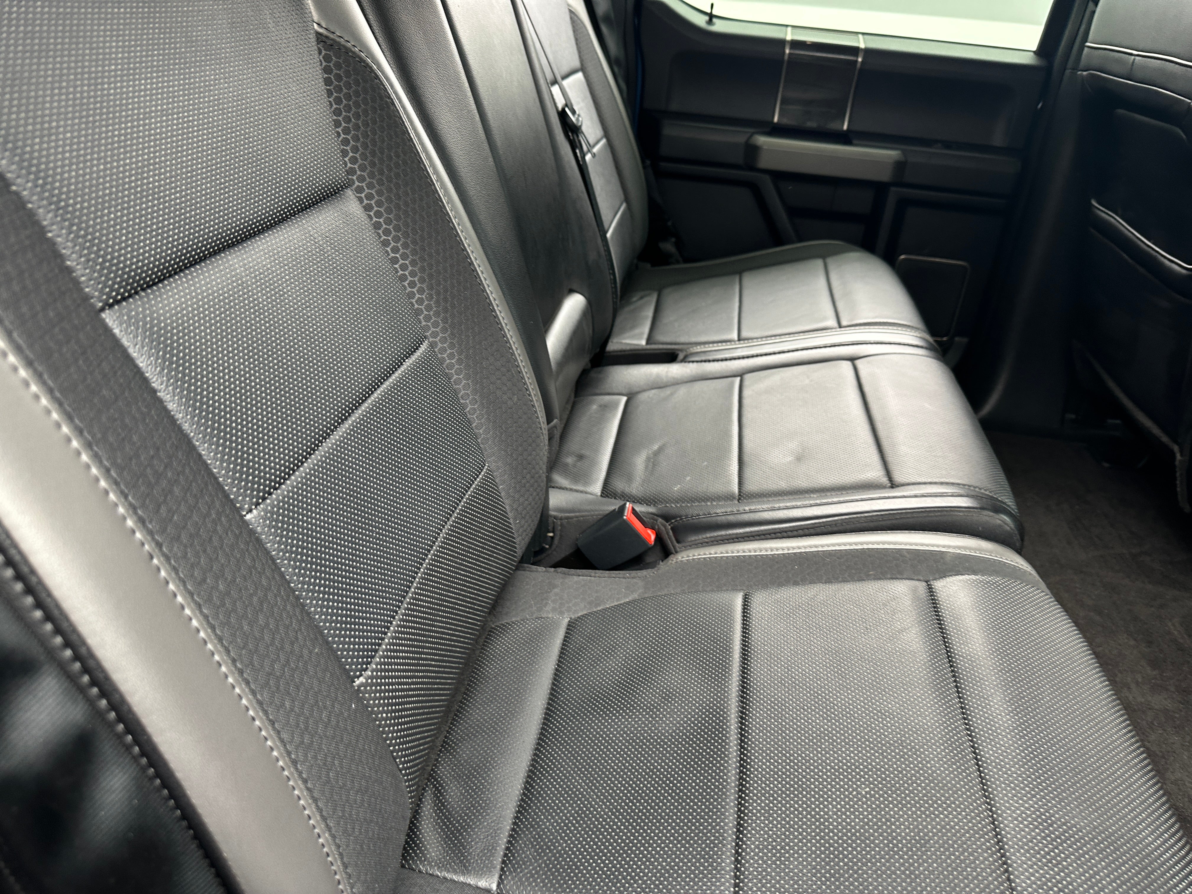 2020 Ford Econoline E-150 5