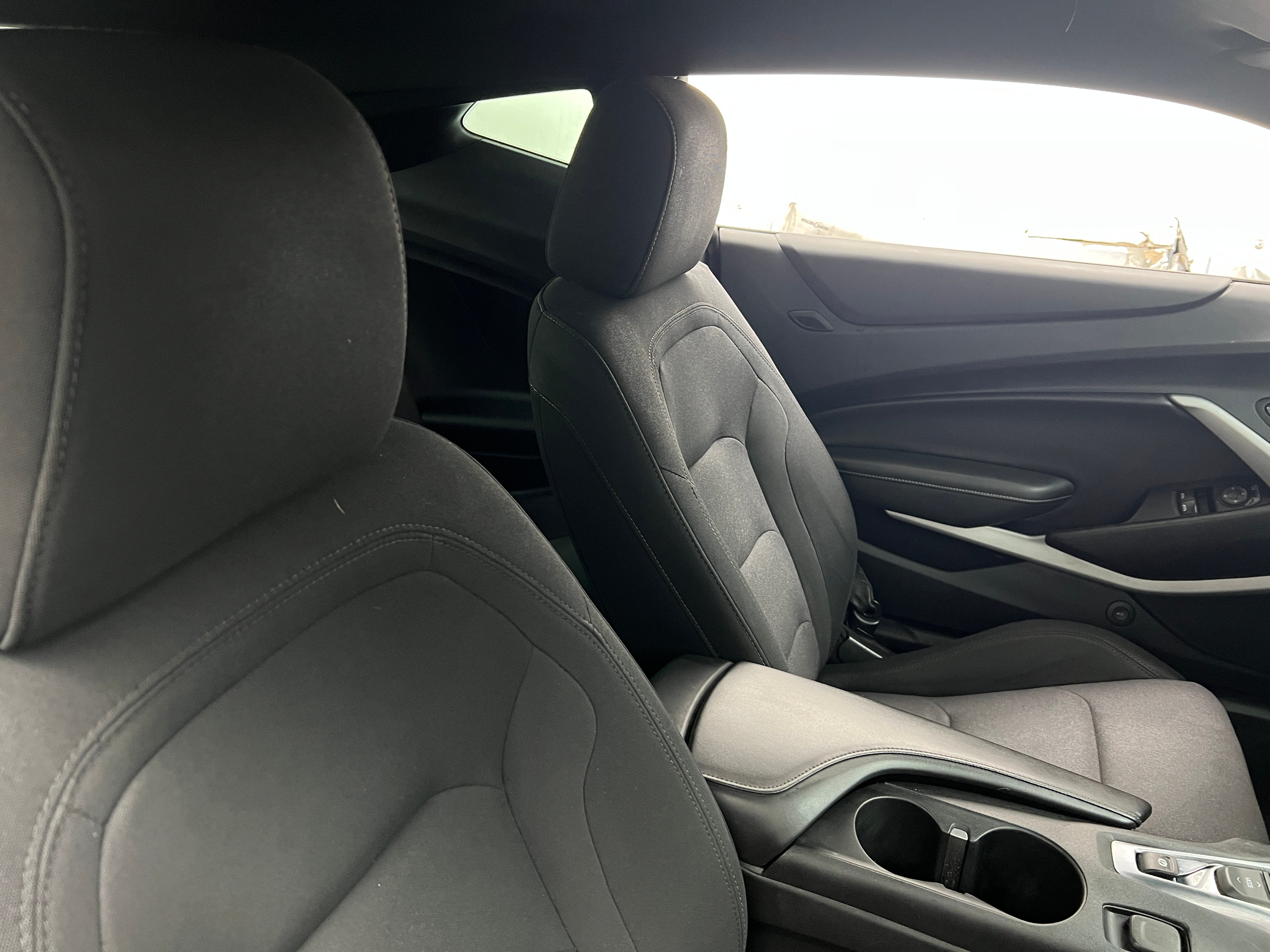 2020 Chevrolet Camaro LT 2