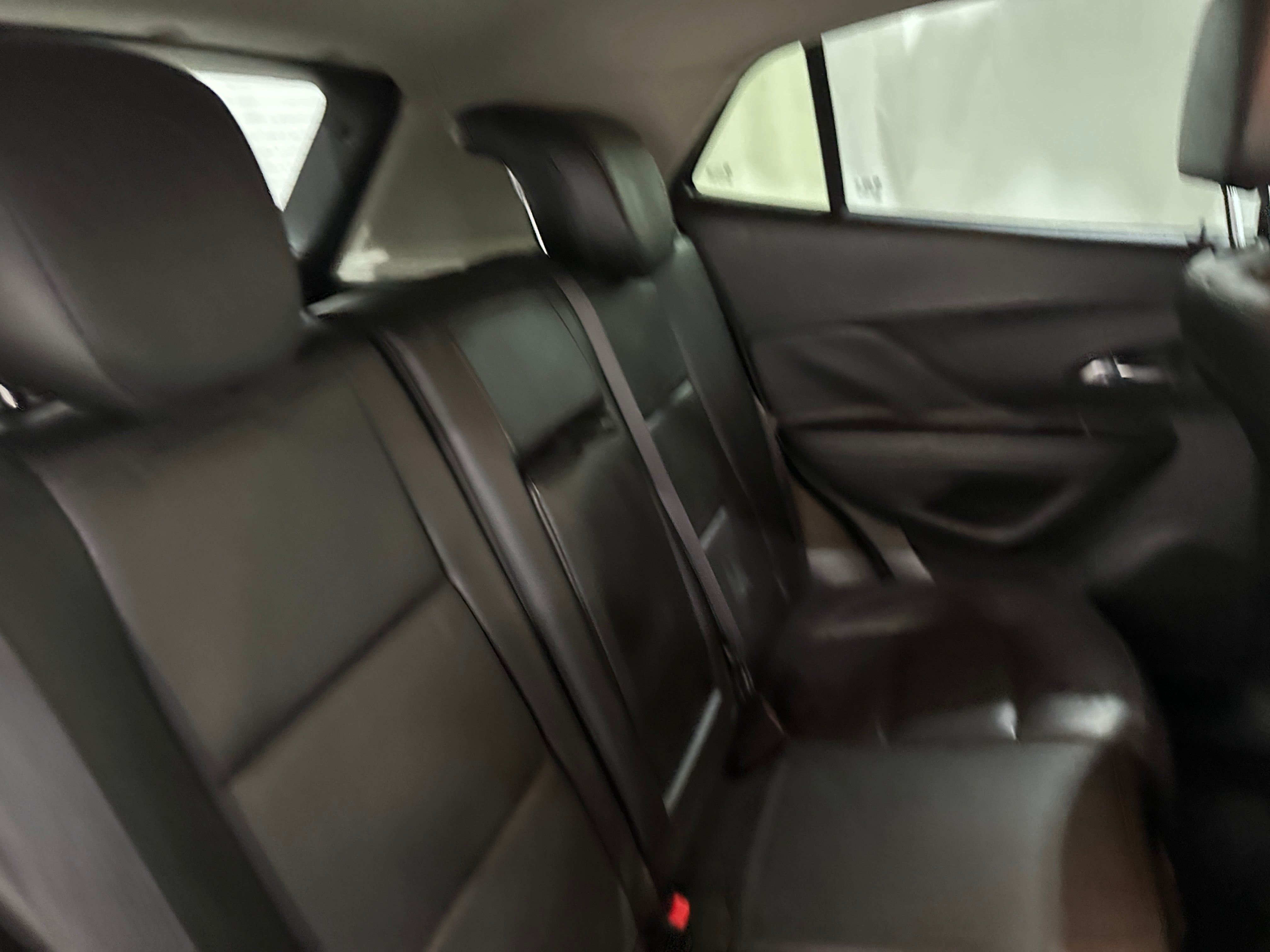 2018 Buick Encore Essence 5