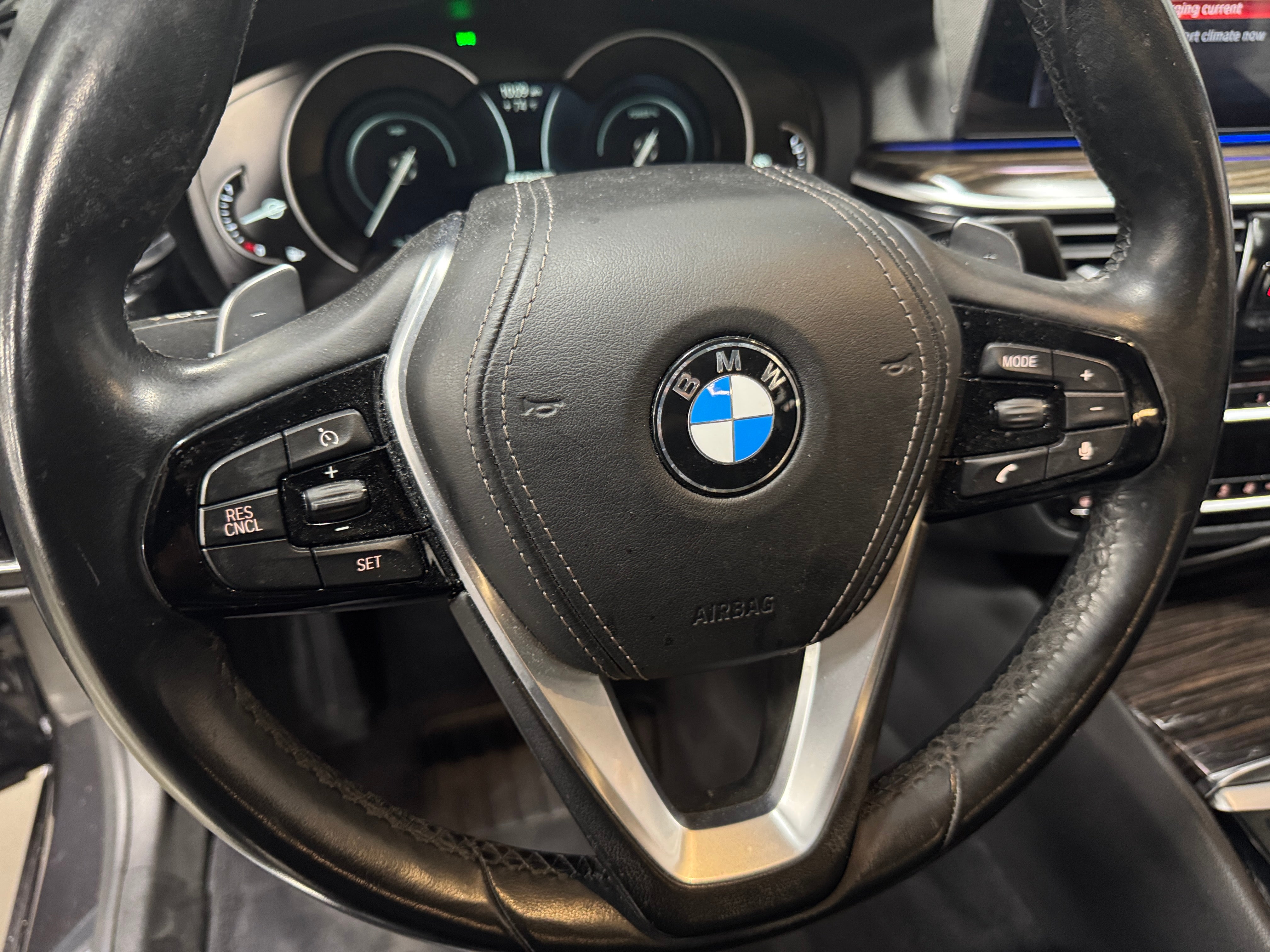 2019 BMW 5 Series 530e iPerformance 4