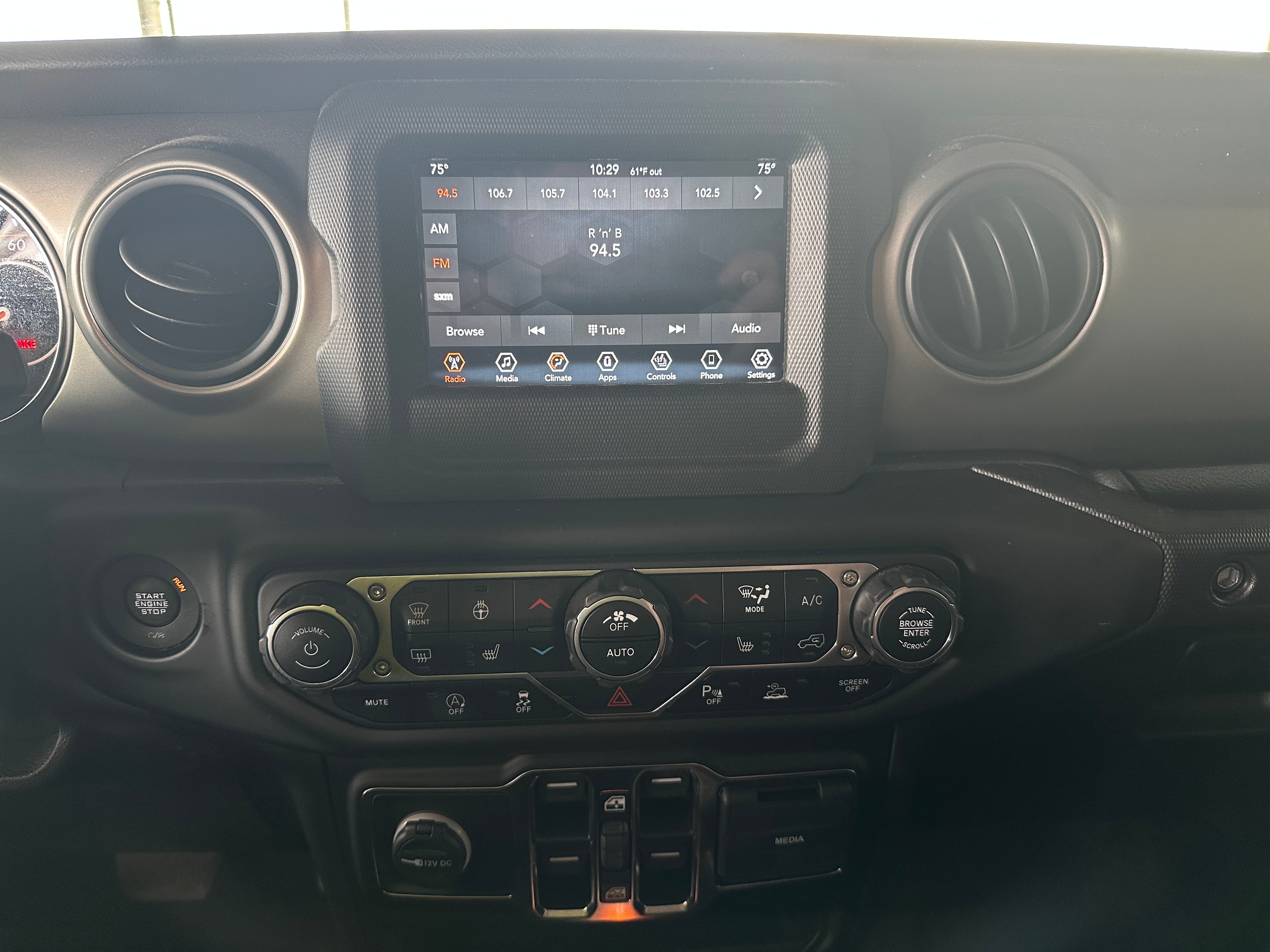 2021 Jeep Gladiator Sport S 4