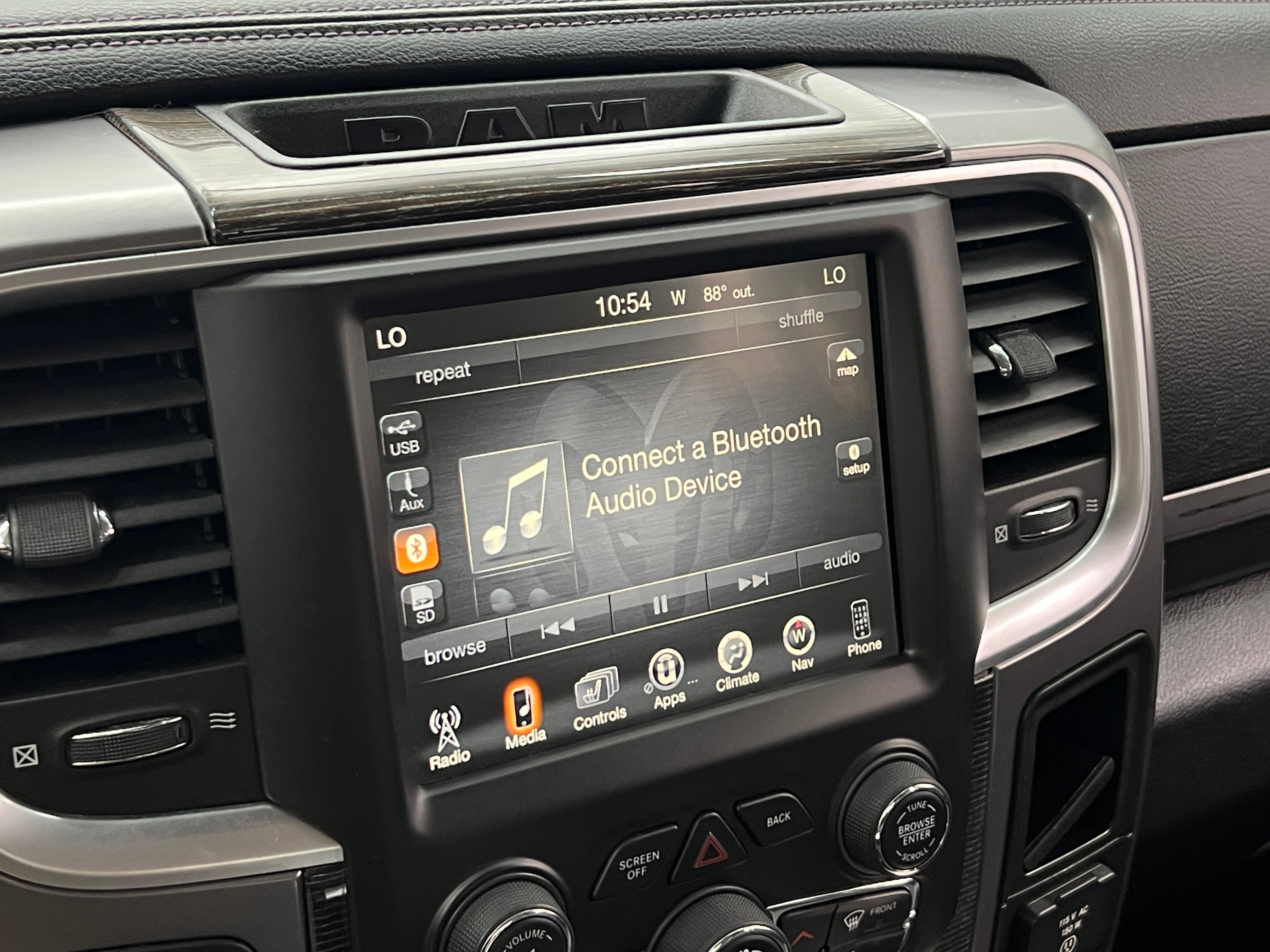 2014 RAM 1500 laramie Longhorn 3