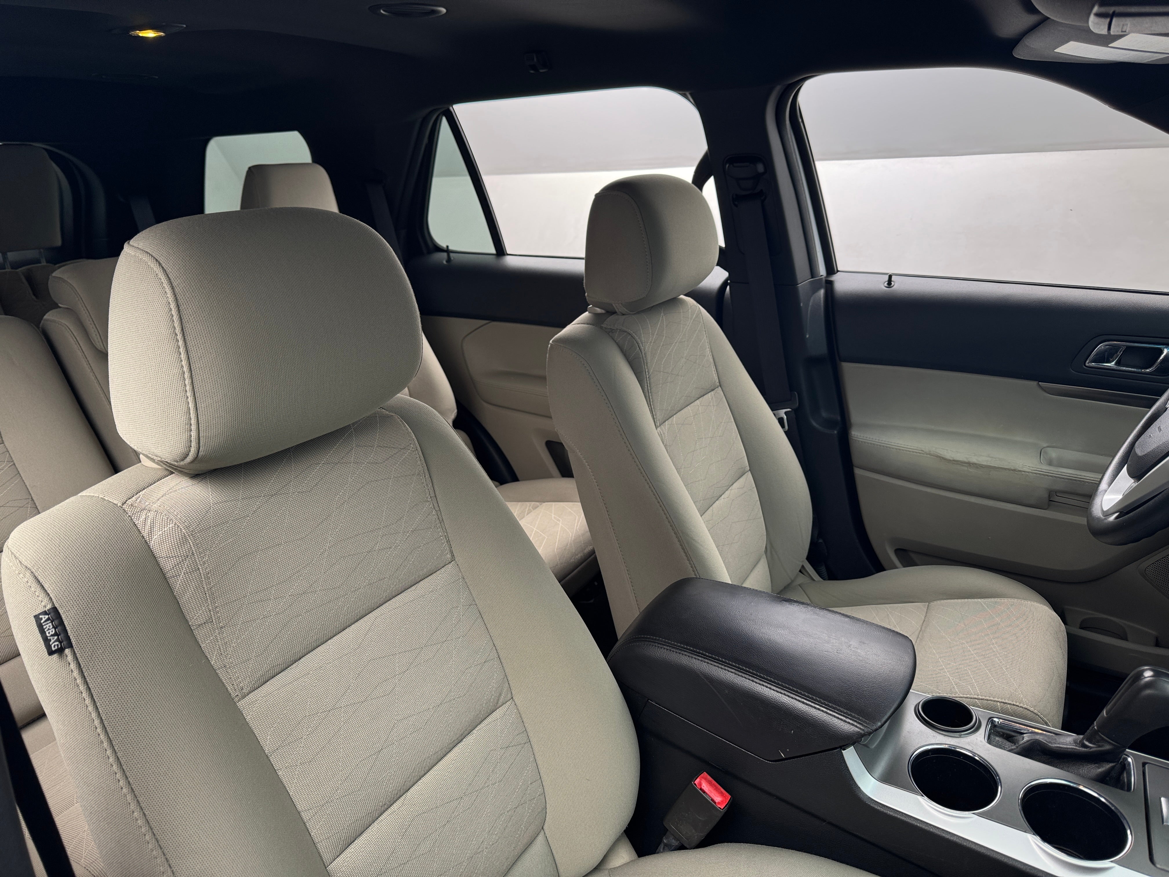 2014 Ford Explorer Base 2