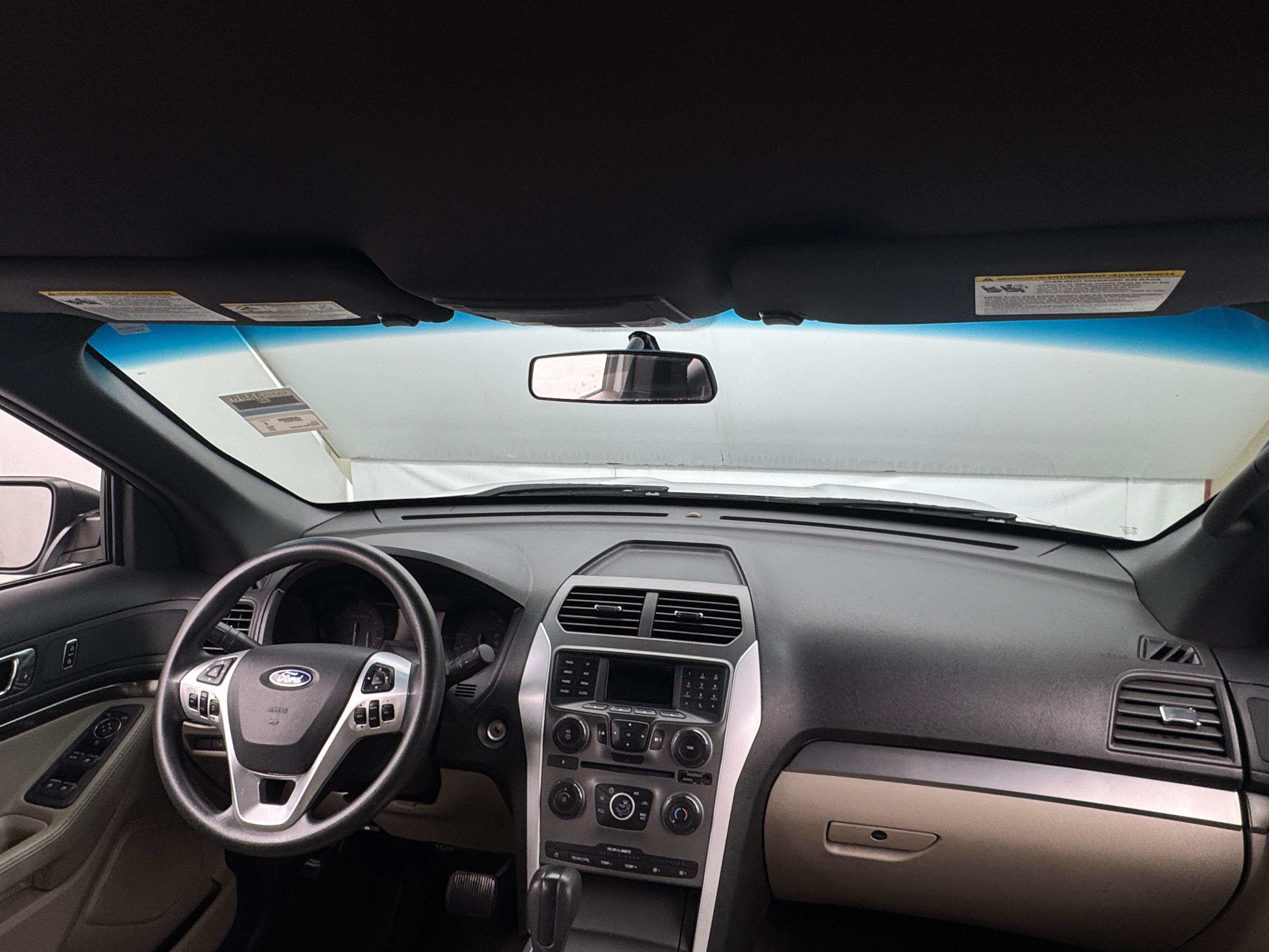 2014 Ford Explorer Base 3