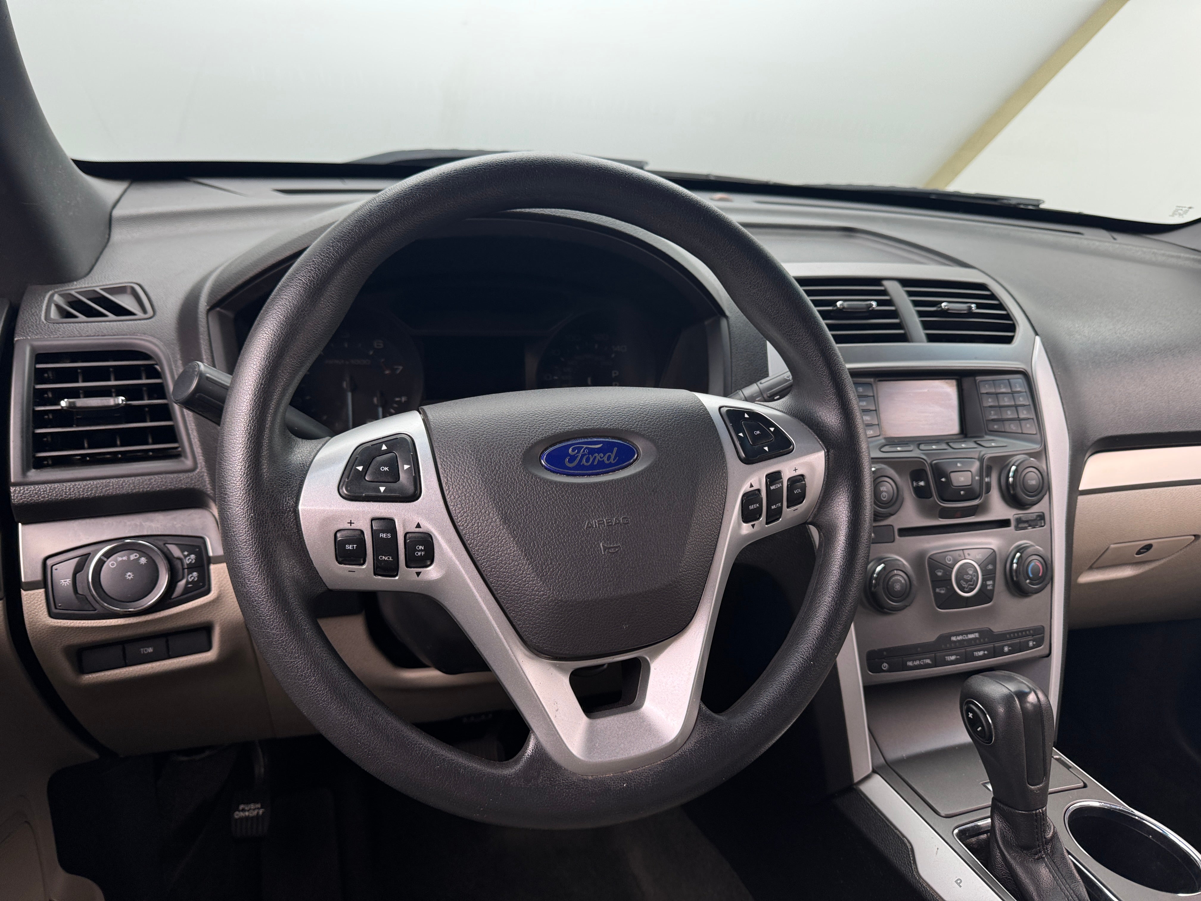 2014 Ford Explorer Base 5