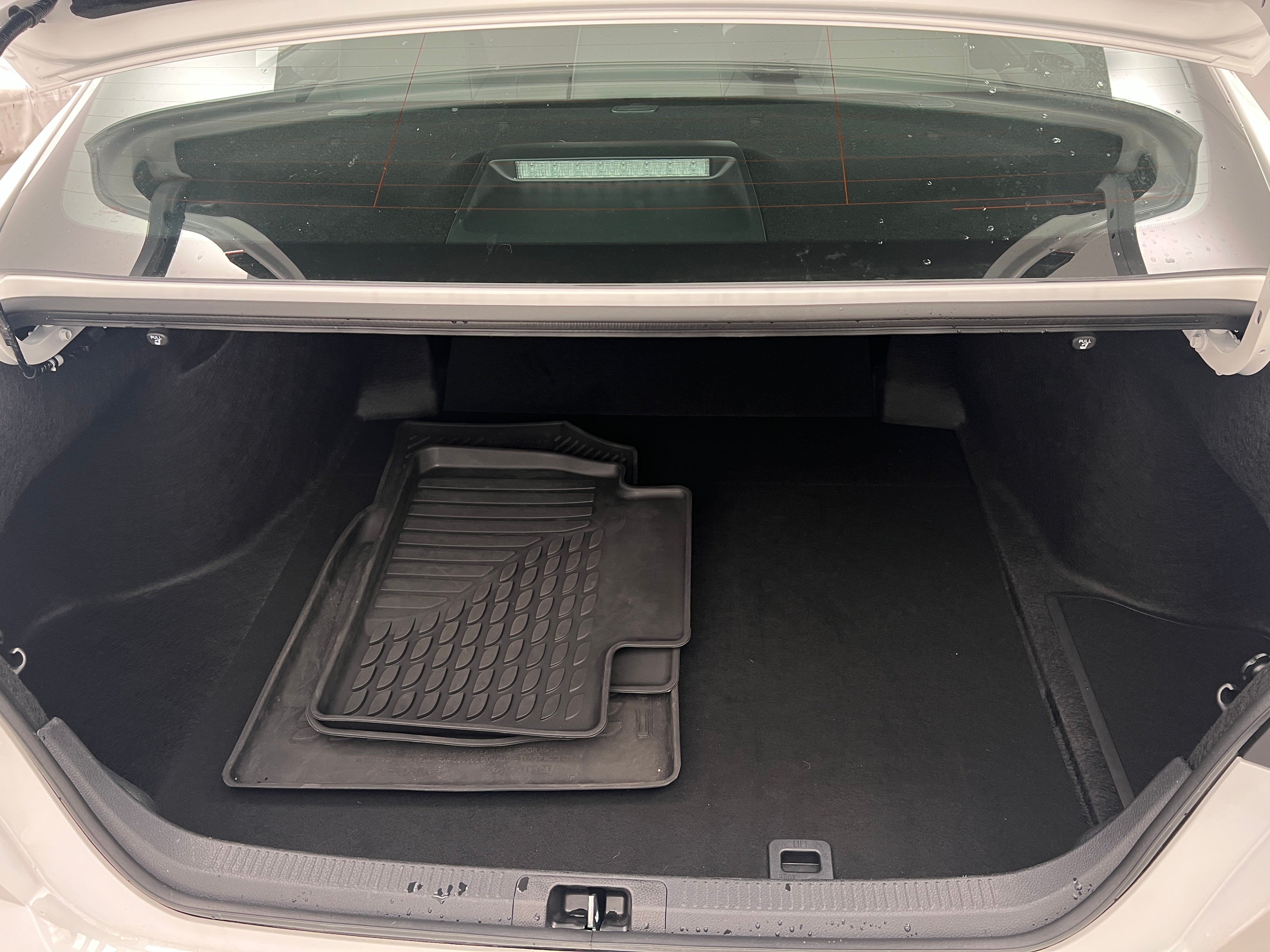 2025 Toyota Camry SE 7