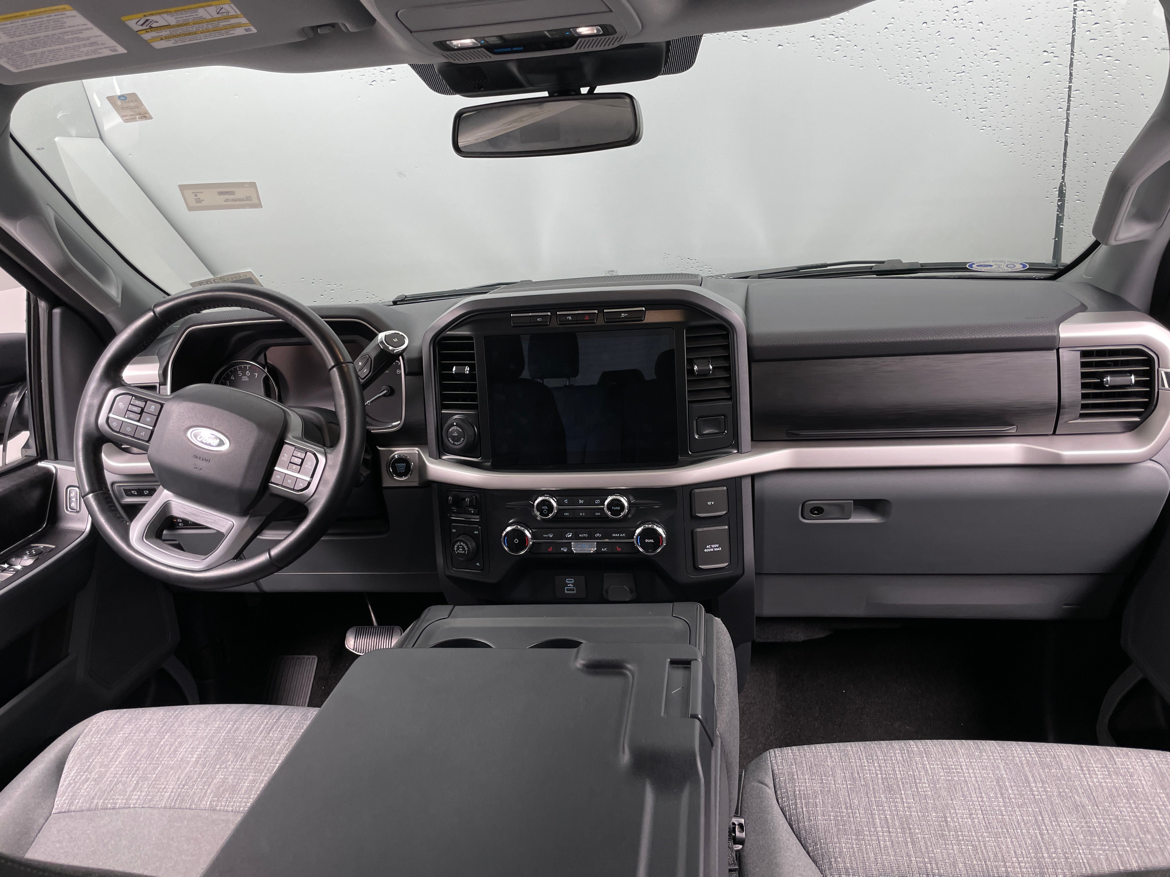 2022 Ford Econoline E-150 3