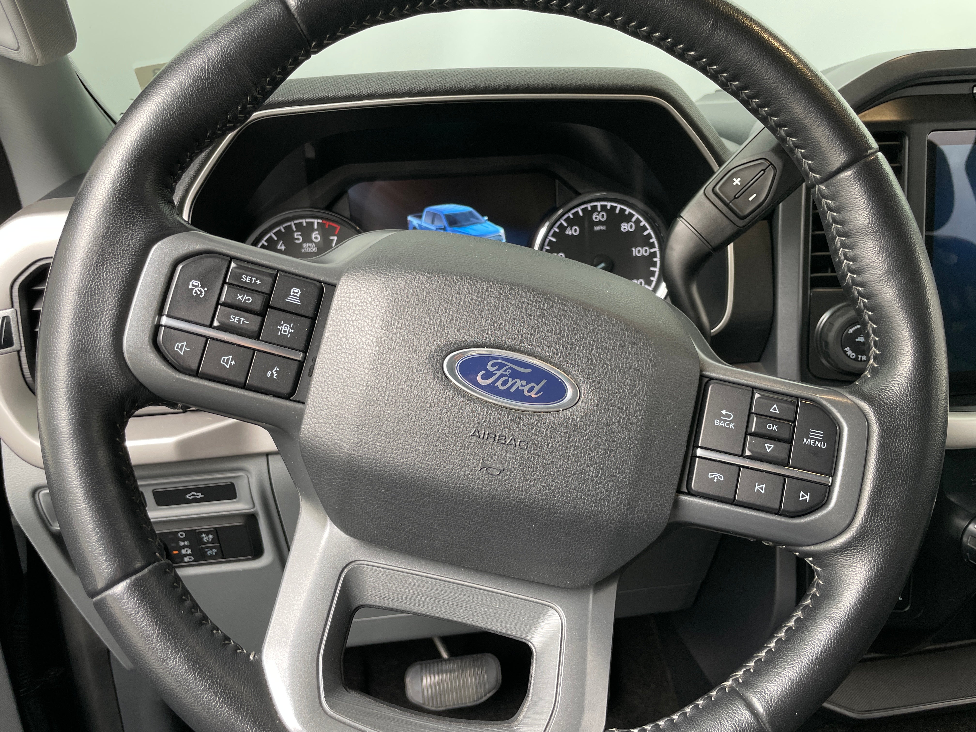 2022 Ford Econoline E-150 5