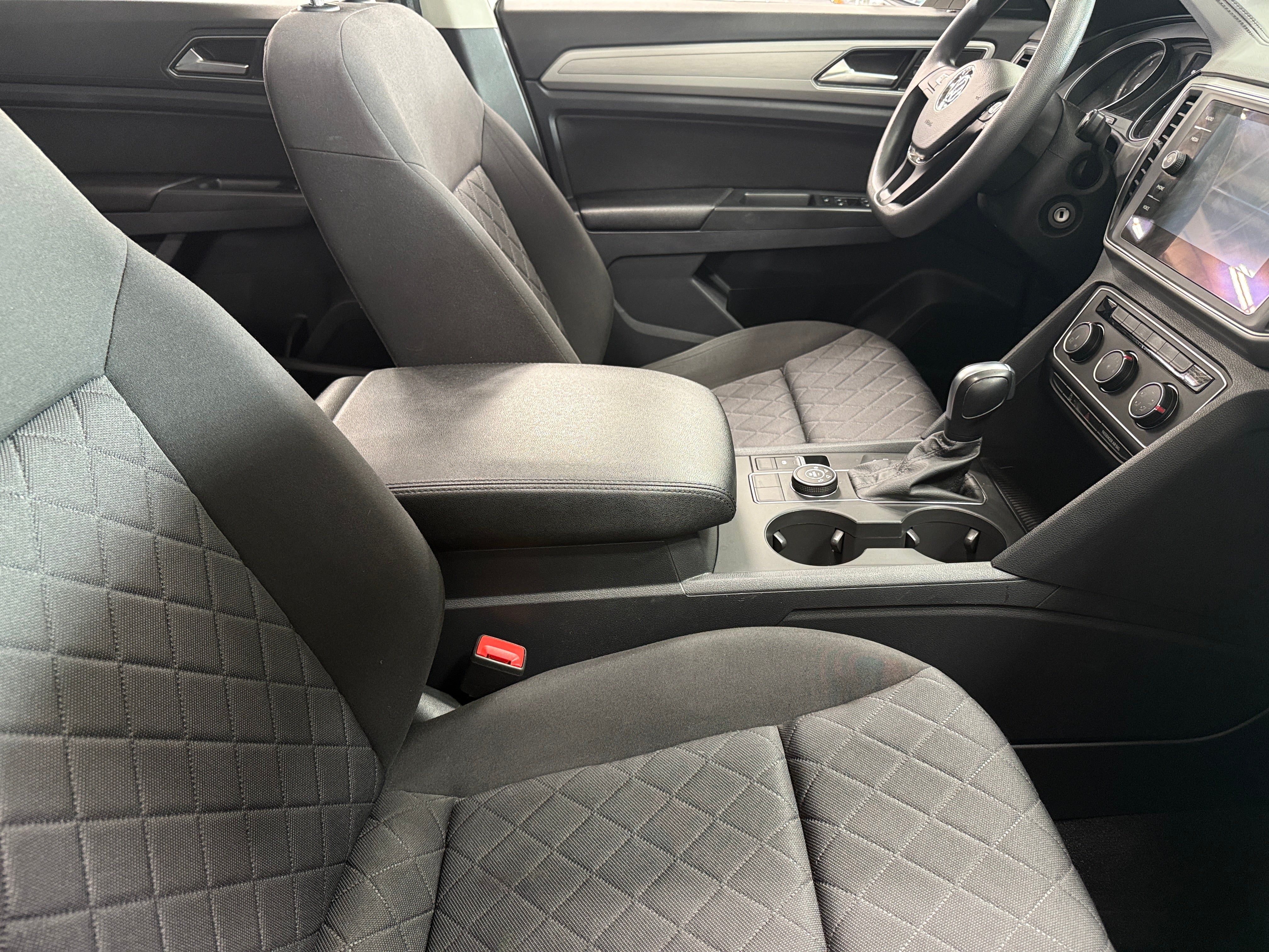 2018 Volkswagen Atlas Launch Edition 2