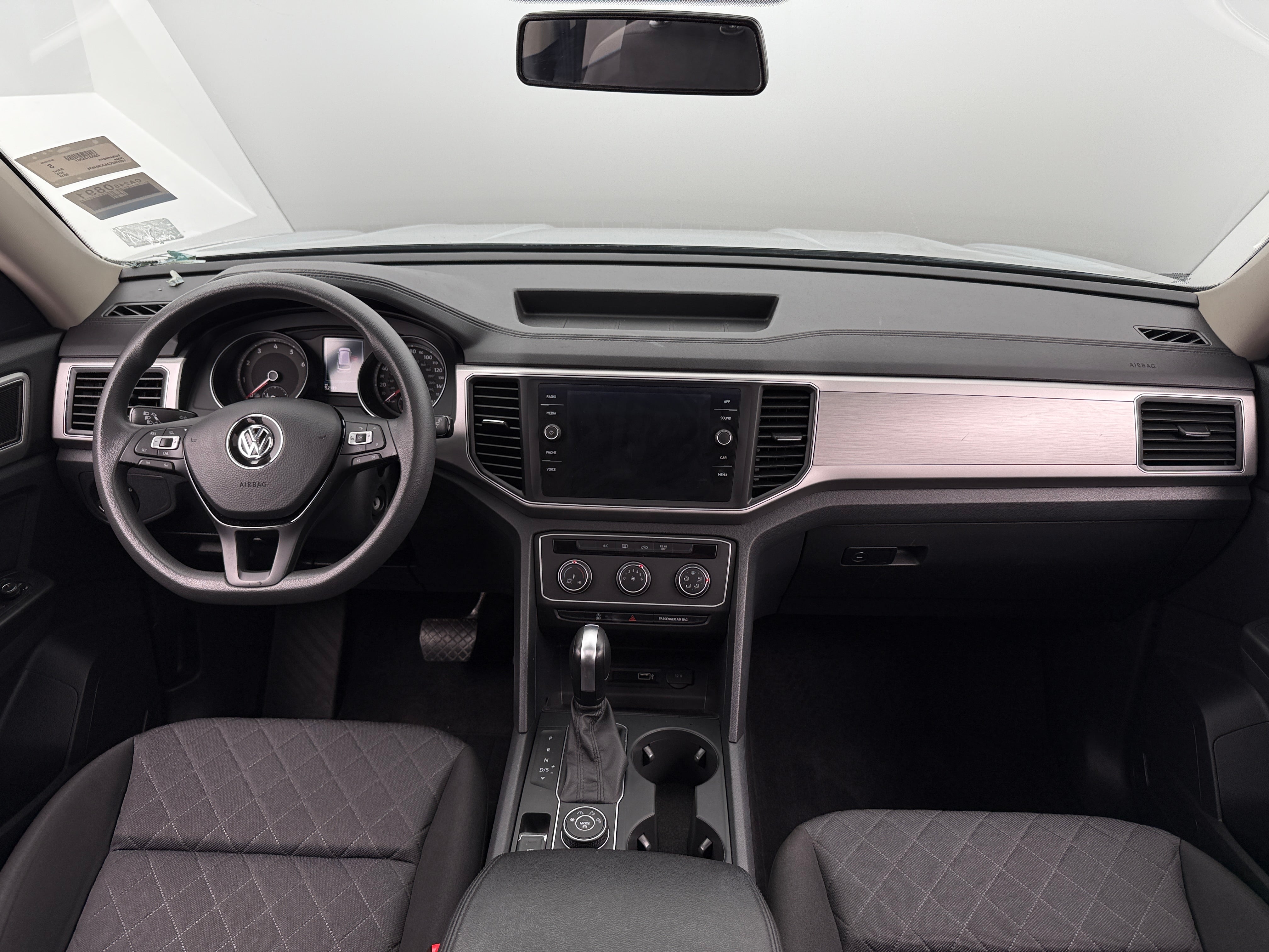 2018 Volkswagen Atlas Launch Edition 3