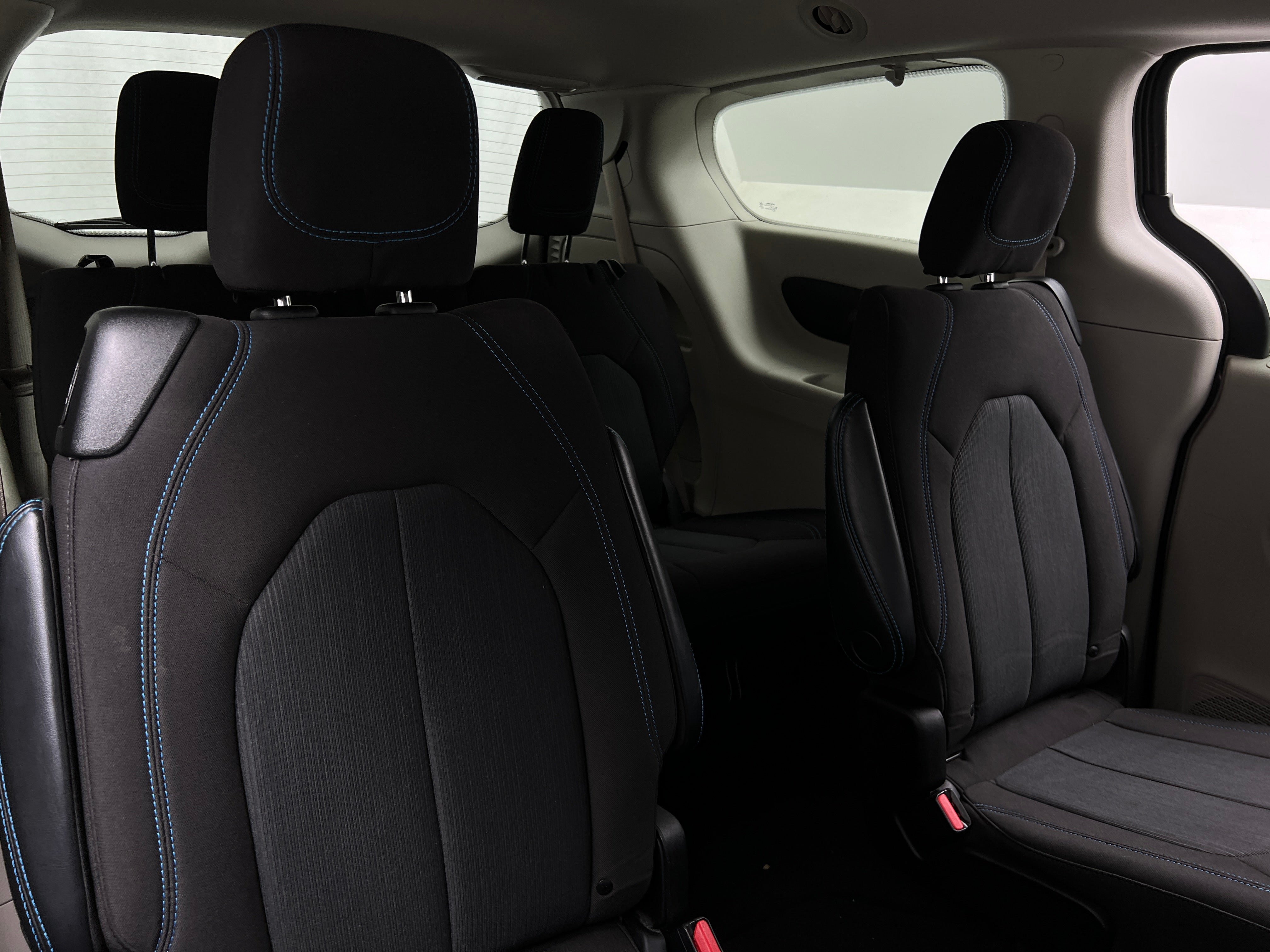2021 Chrysler Pacifica Touring 6