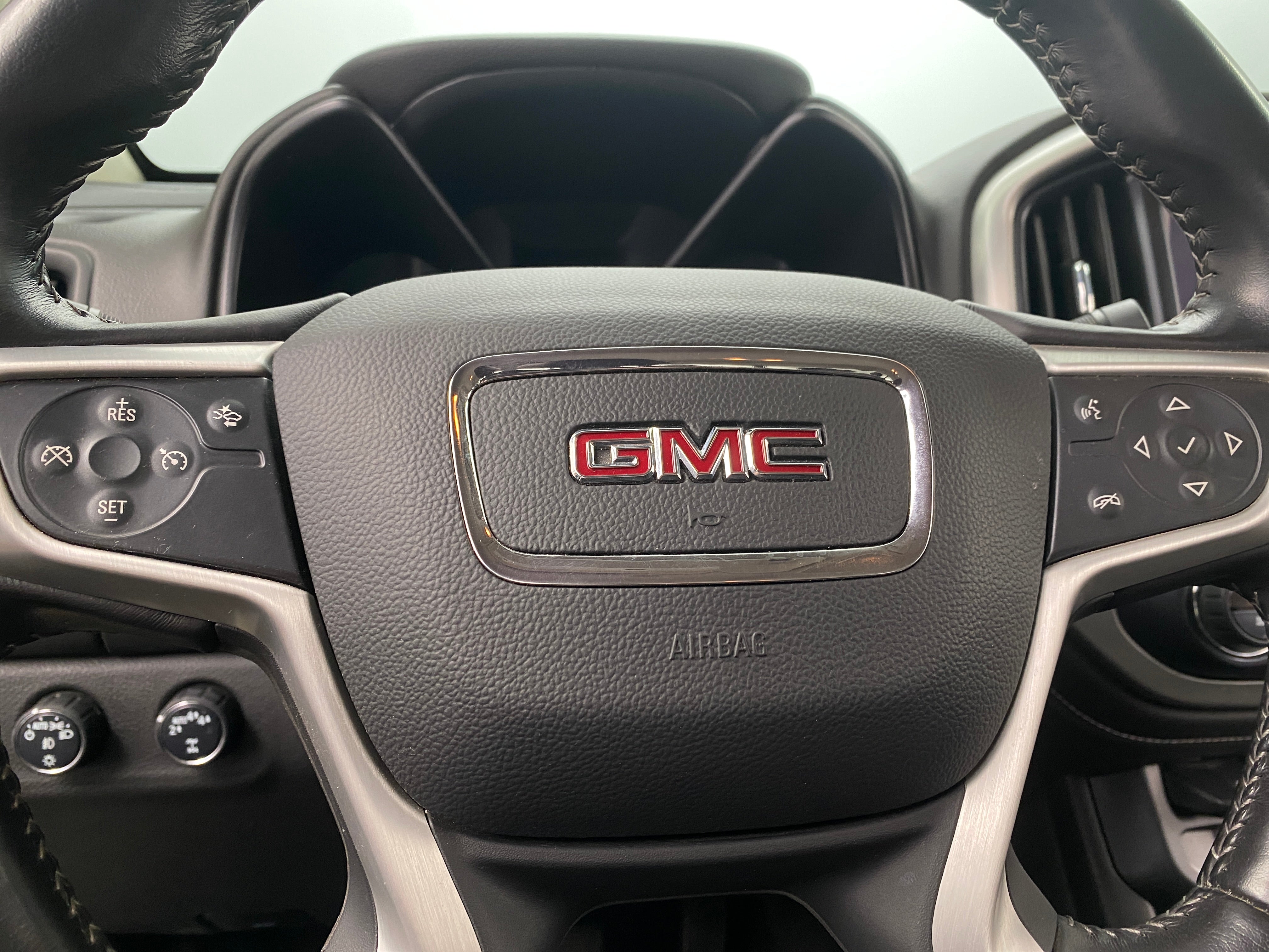 2020 GMC Canyon SLE 5