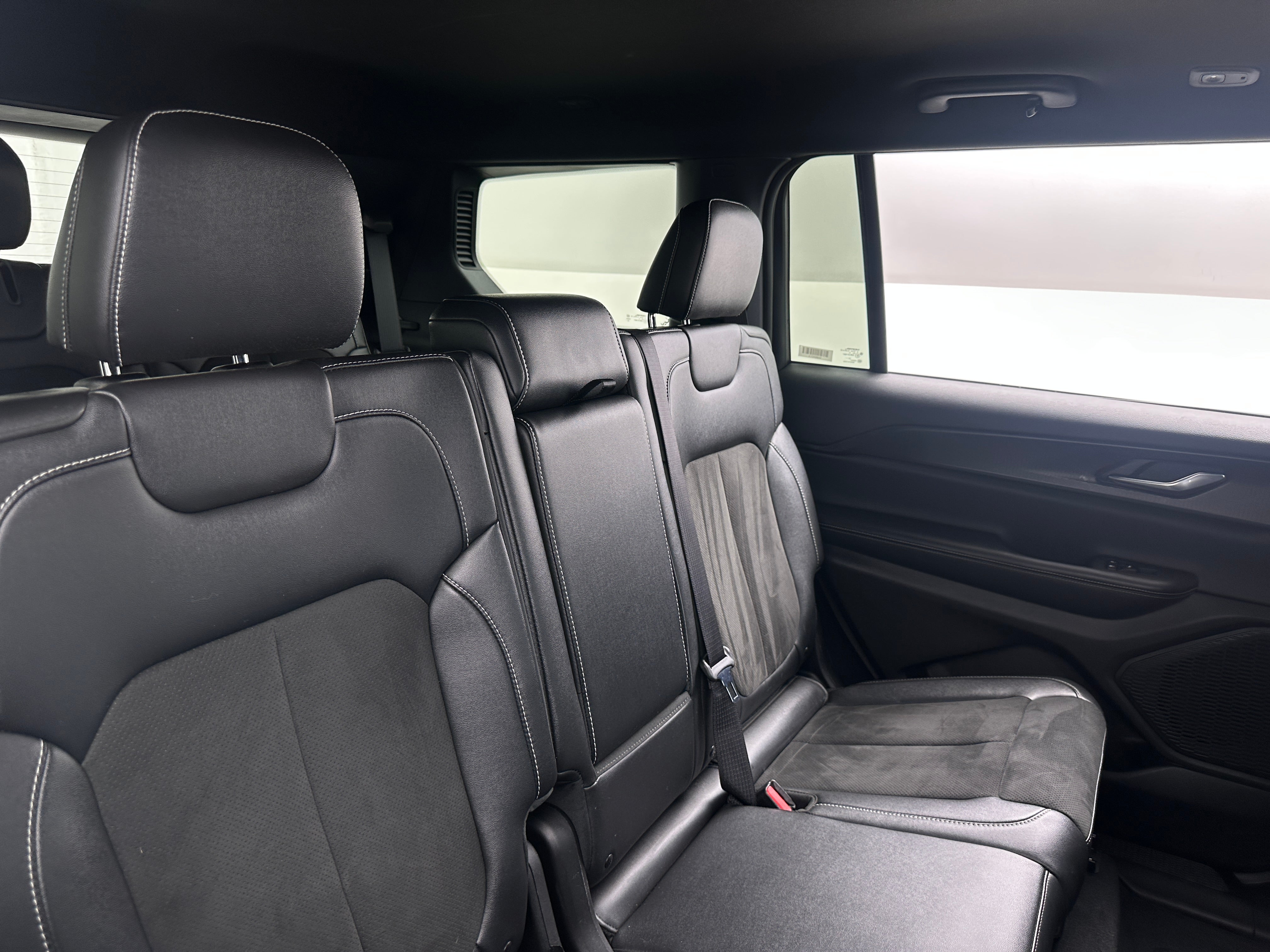 2024 Jeep Grand Cherokee L Altitude 6