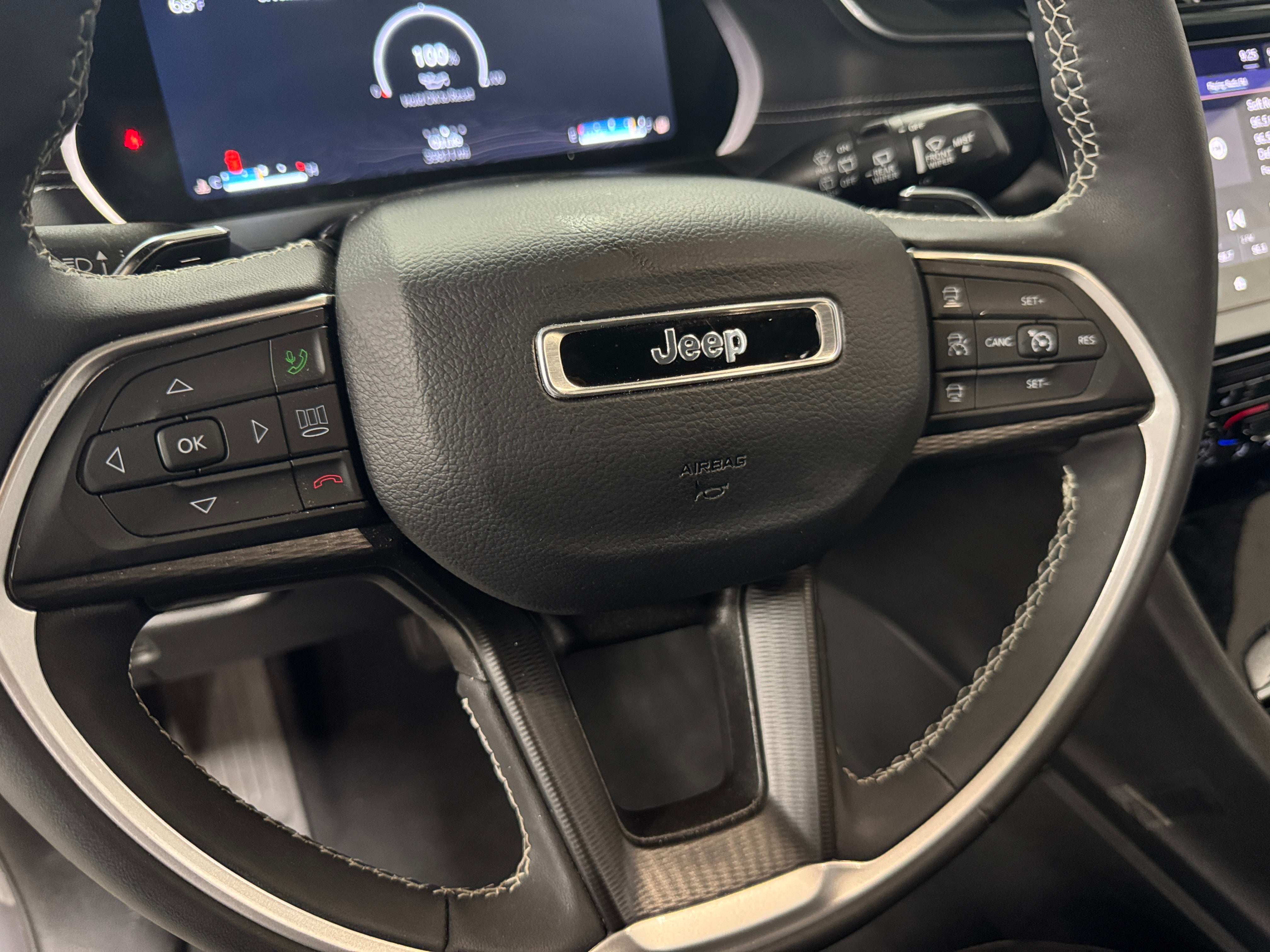 2024 Jeep Grand Cherokee L Altitude 5