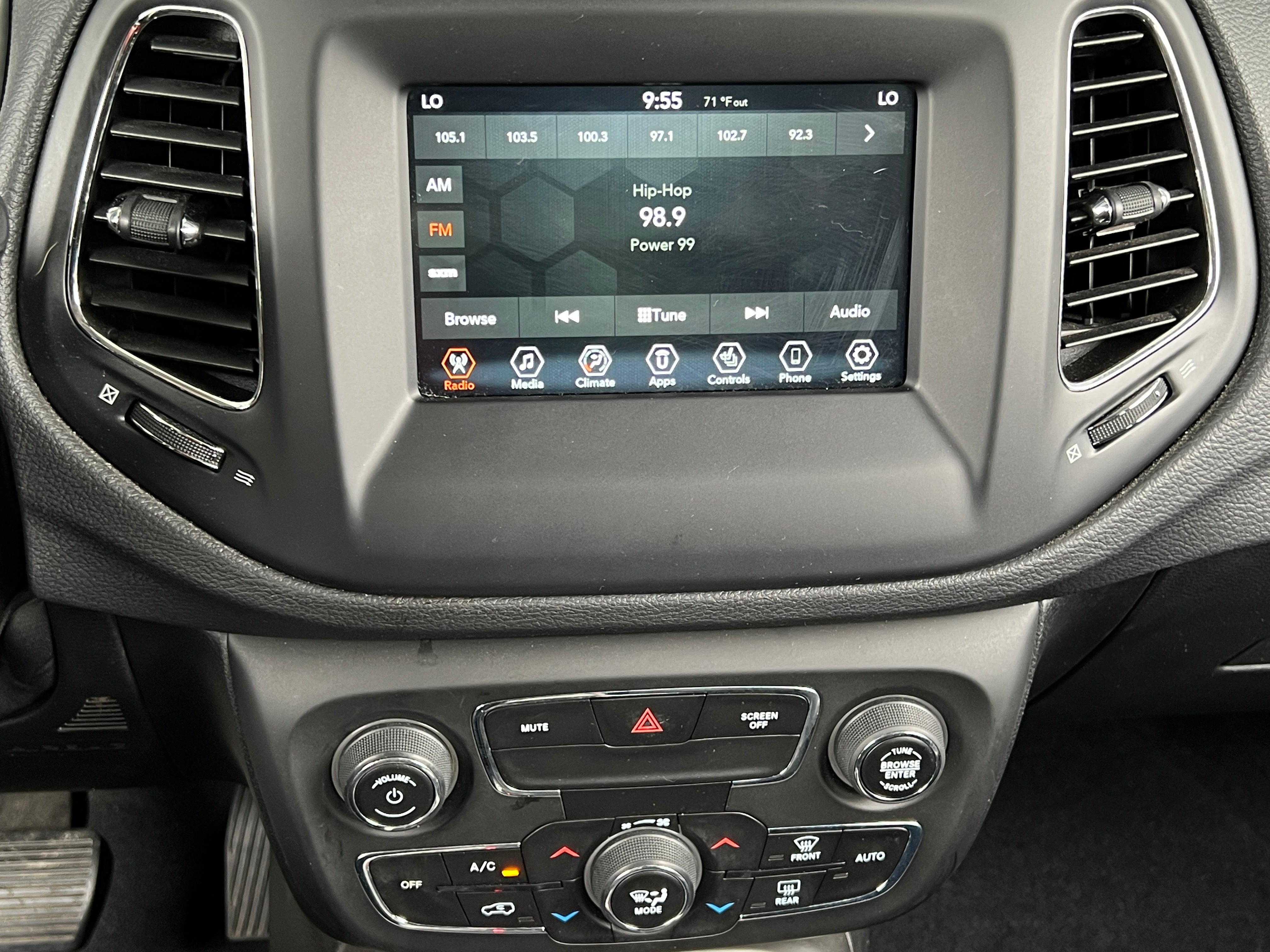 2020 Jeep Compass Latitude 4