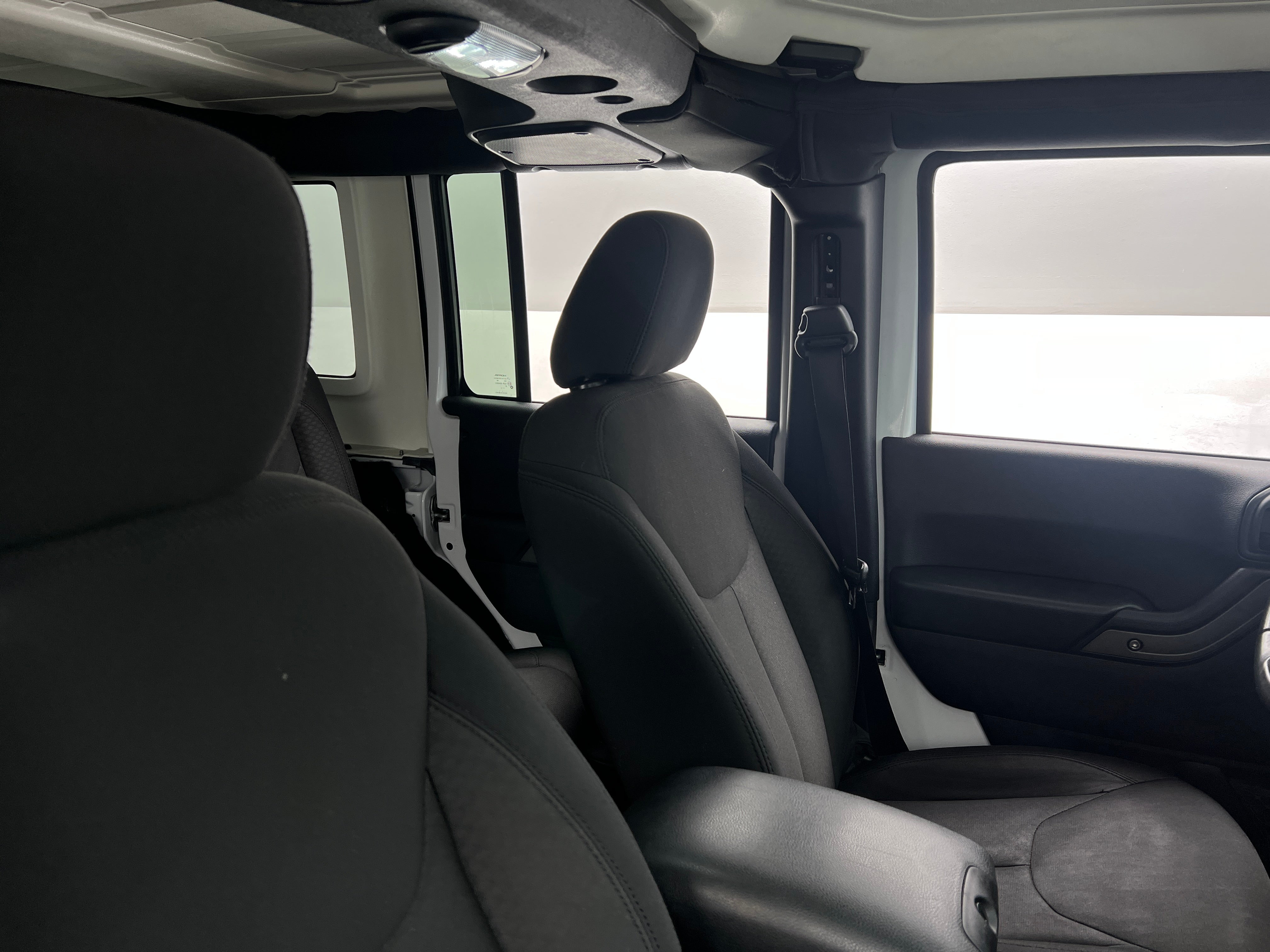 2016 Jeep Wrangler Unlimited Sport S 2