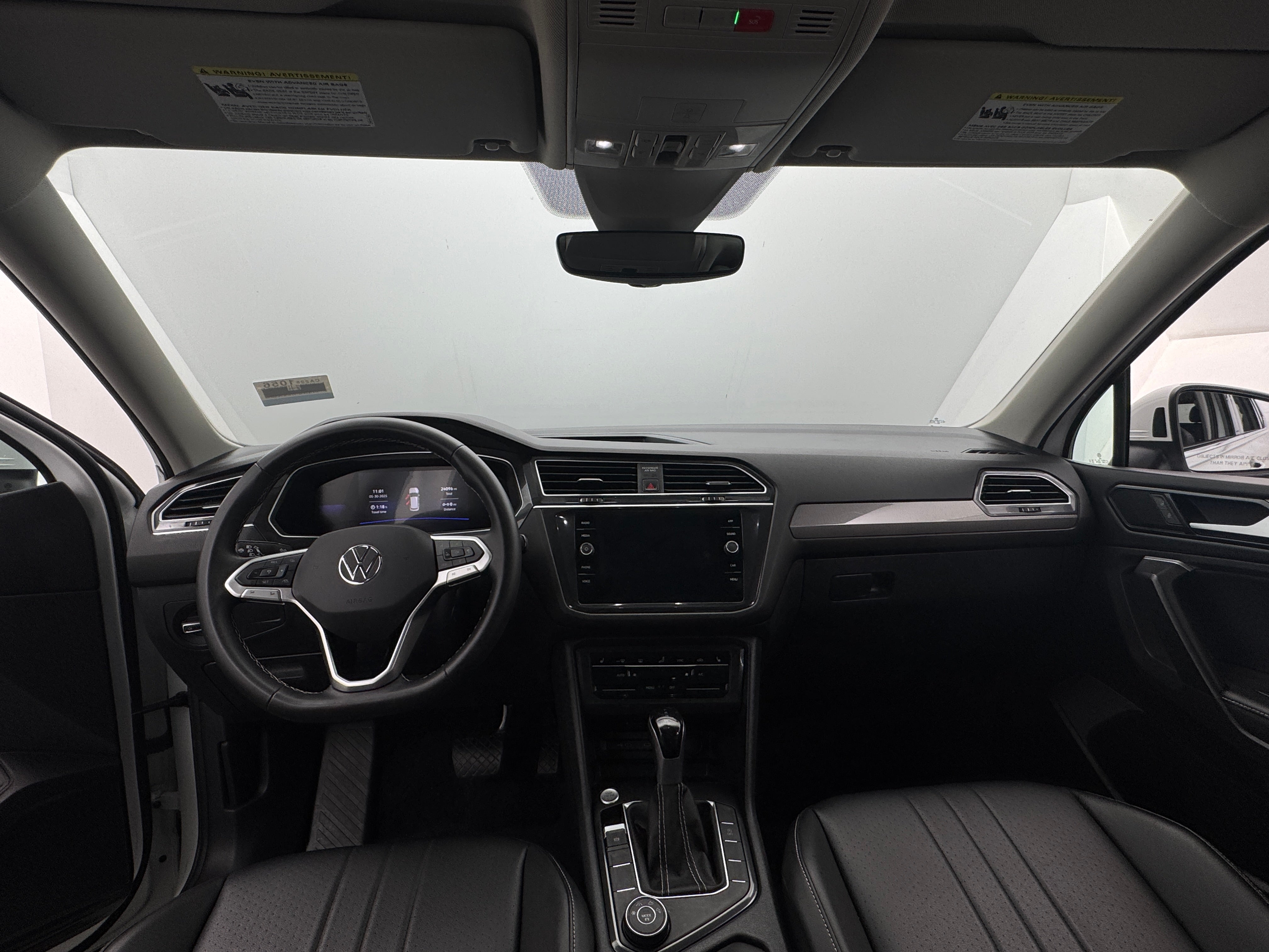 2024 Volkswagen Tiguan SE 2