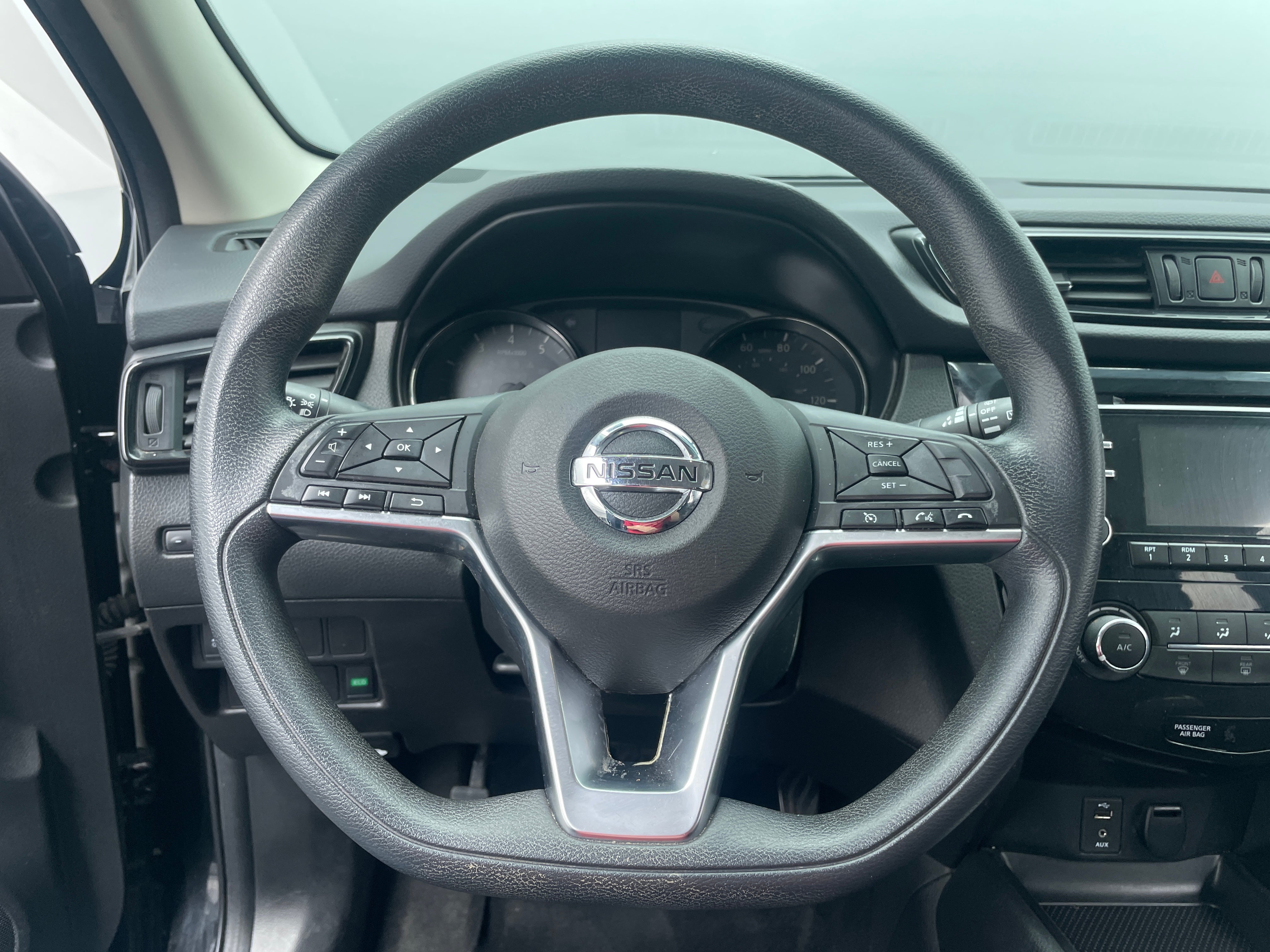 2017 Nissan Rogue Sport S 5