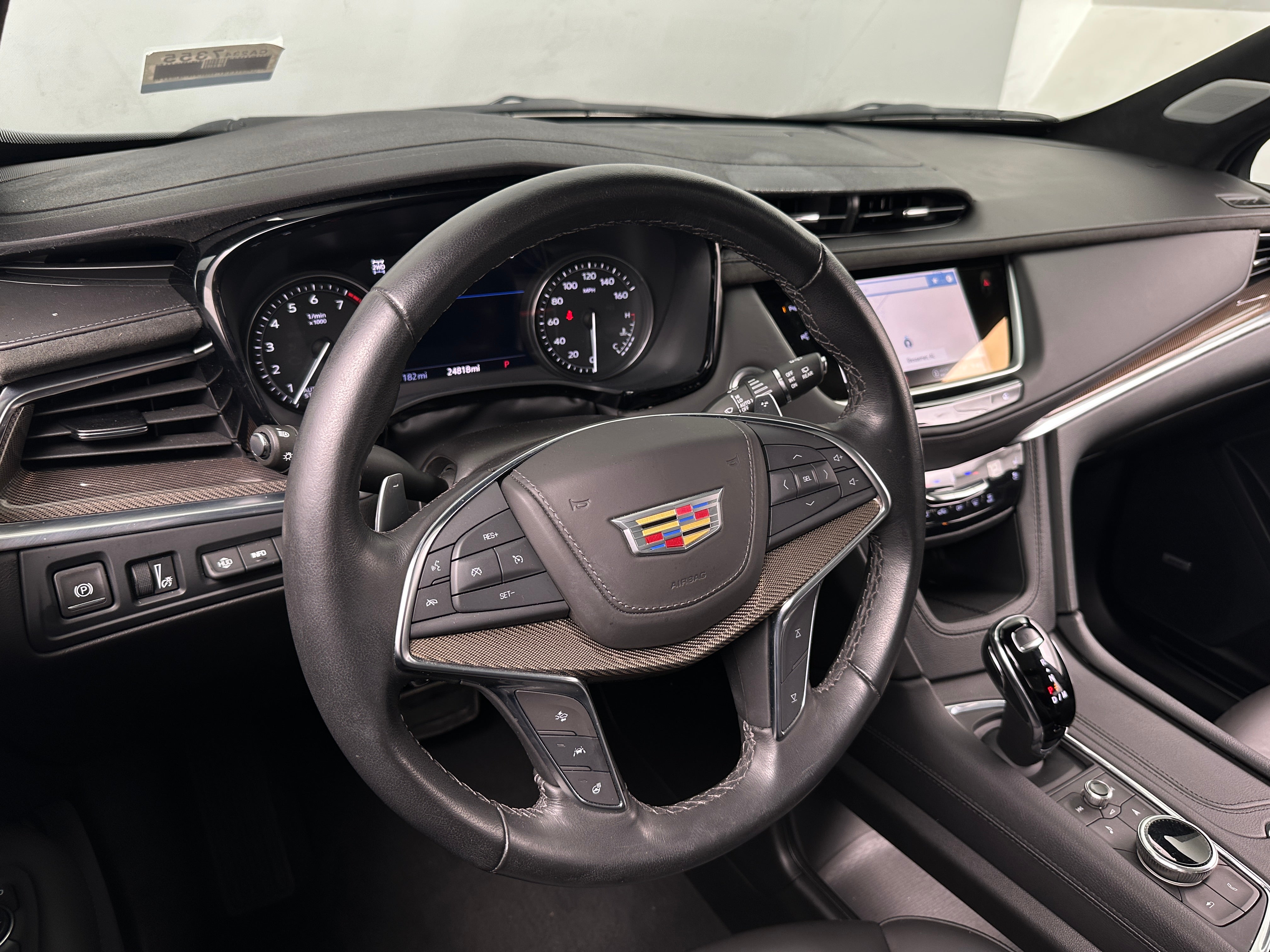 2023 Cadillac XT5 Sport 2