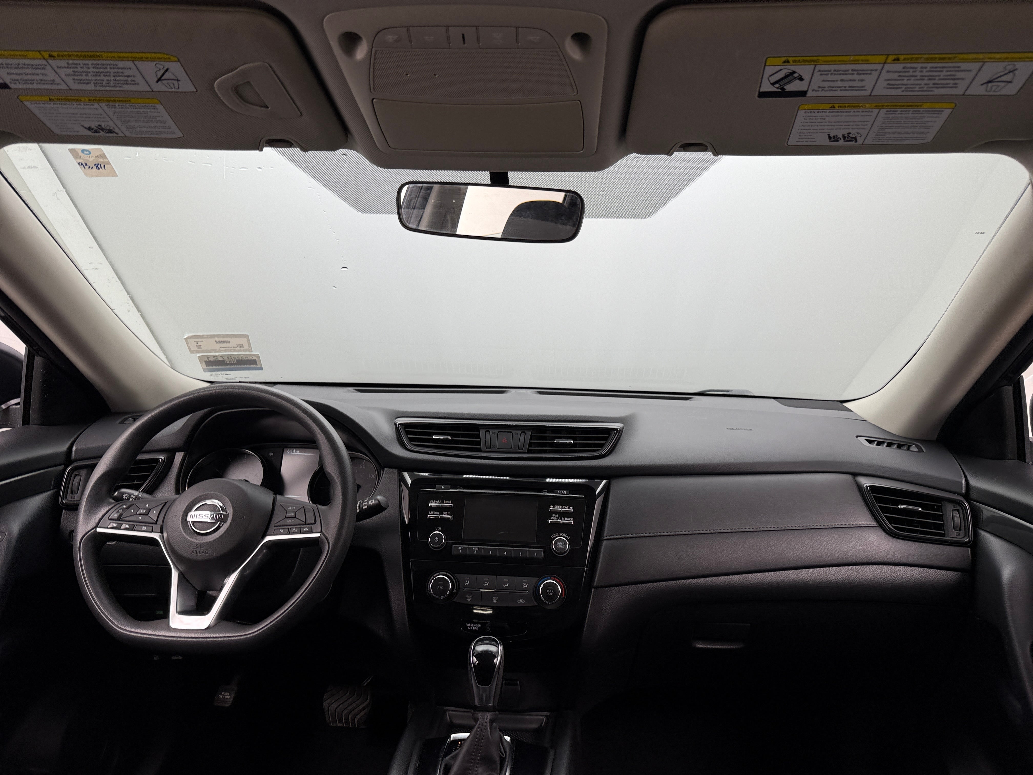 2017 Nissan Rogue S 3