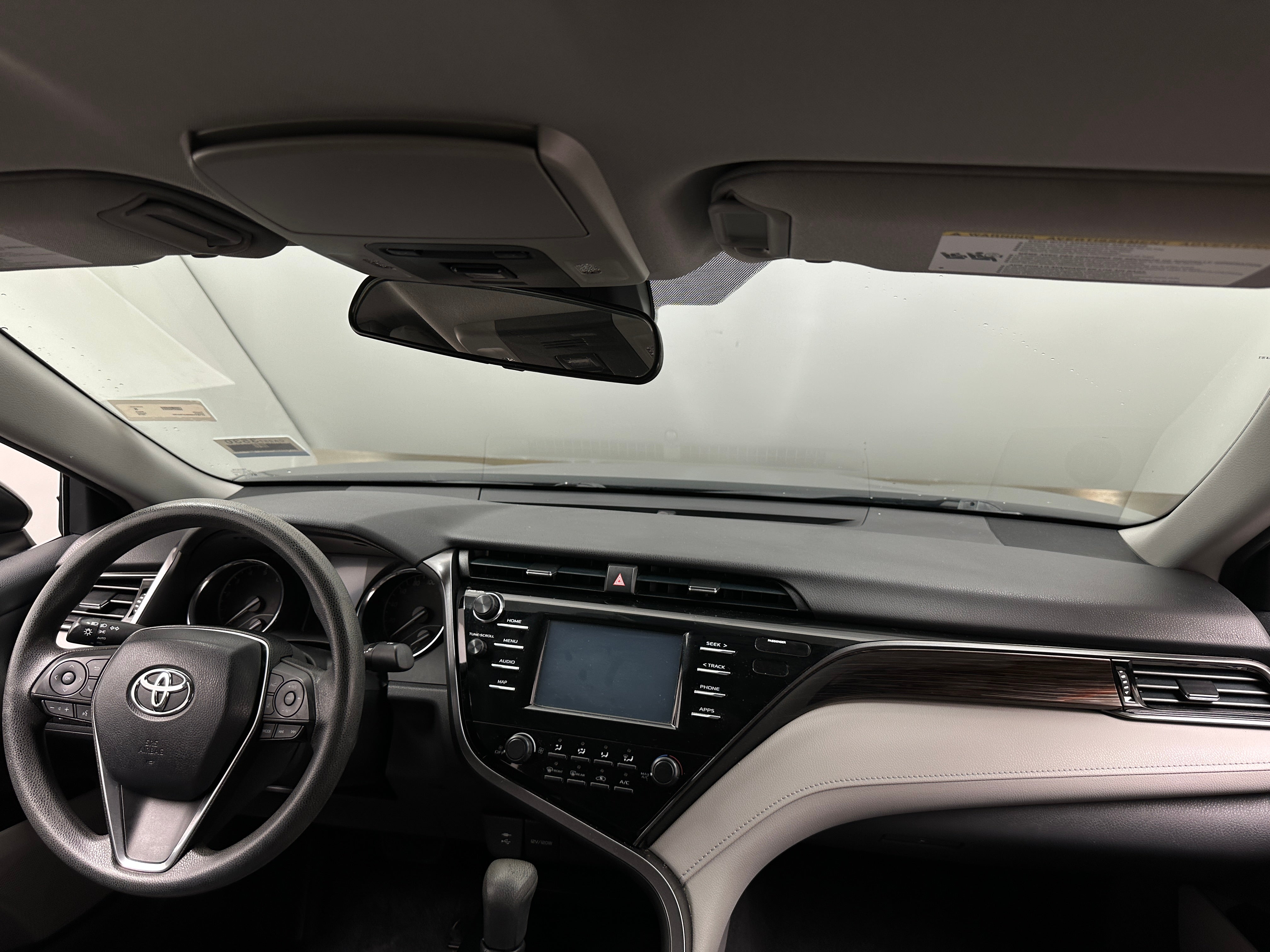2019 Toyota Camry LE 3