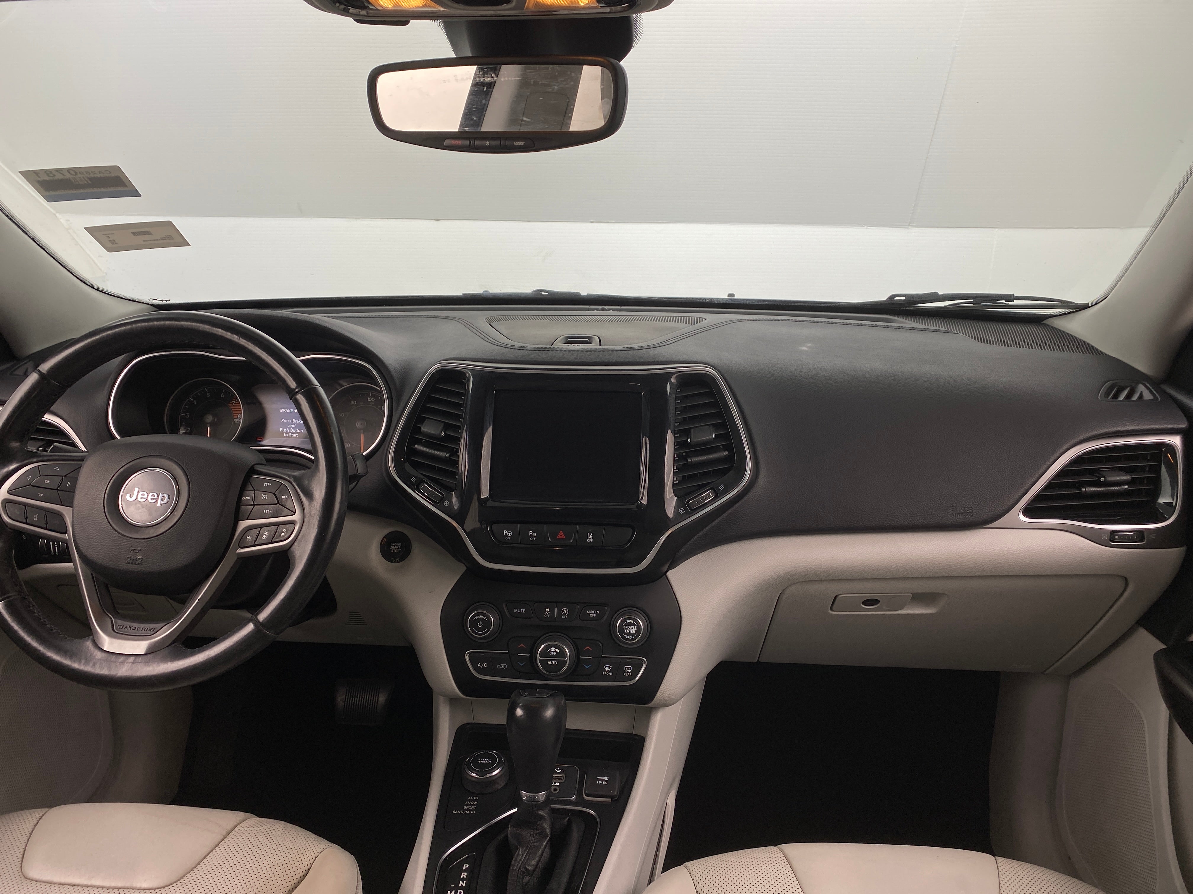 2019 Jeep Cherokee Limited Edition 2