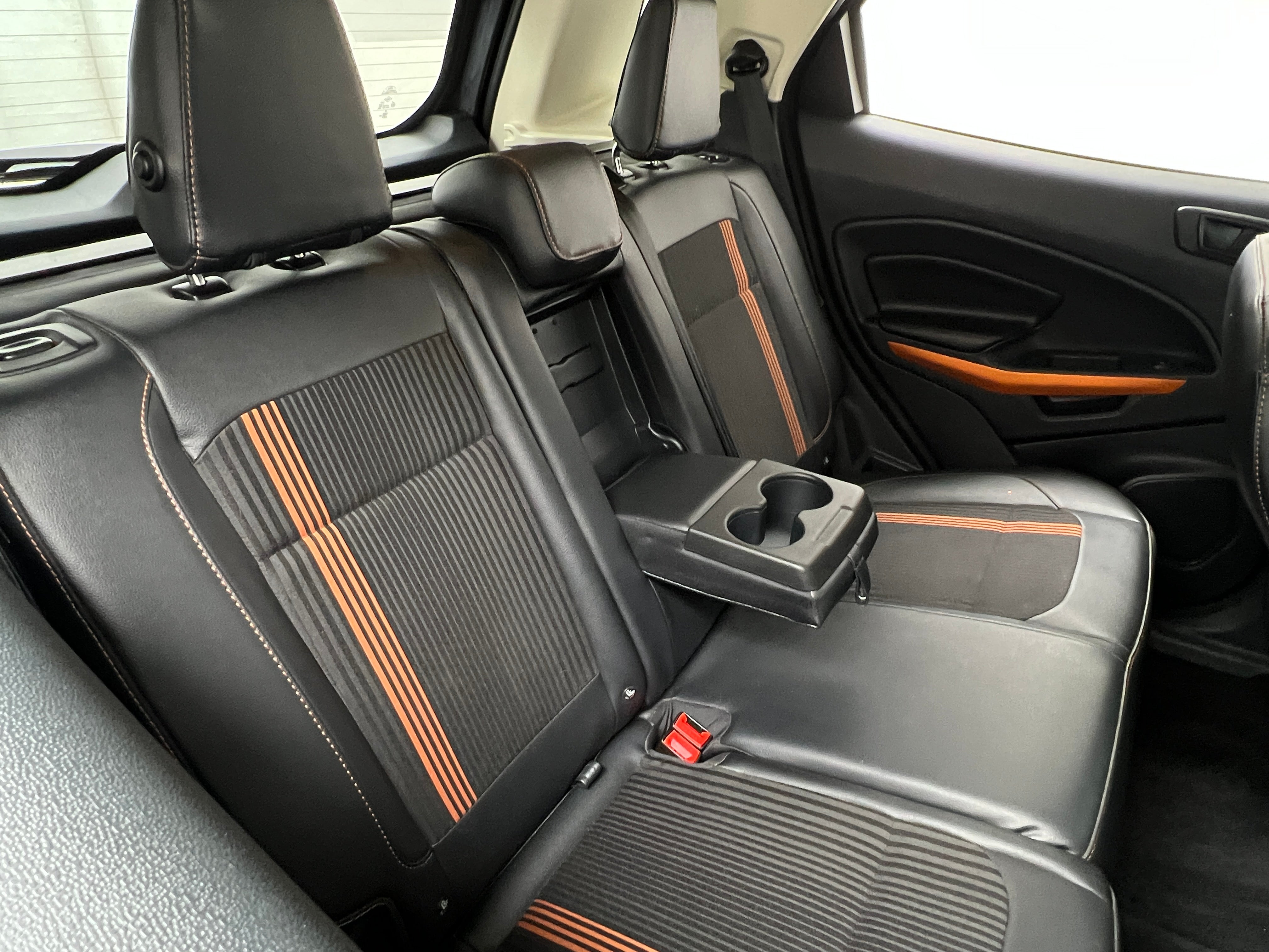 2018 Ford EcoSport SES 5