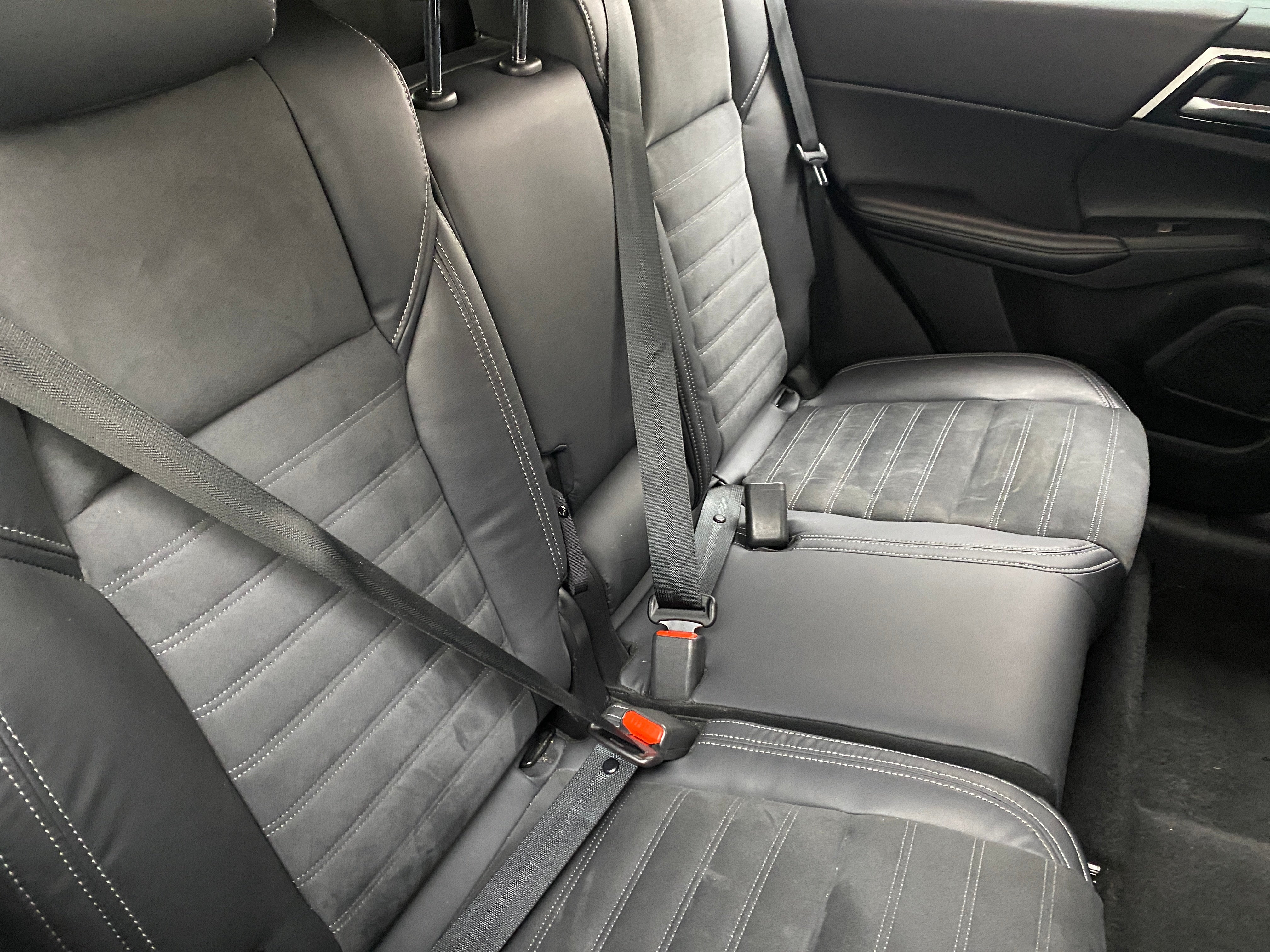 2022 Mitsubishi Outlander SE 5
