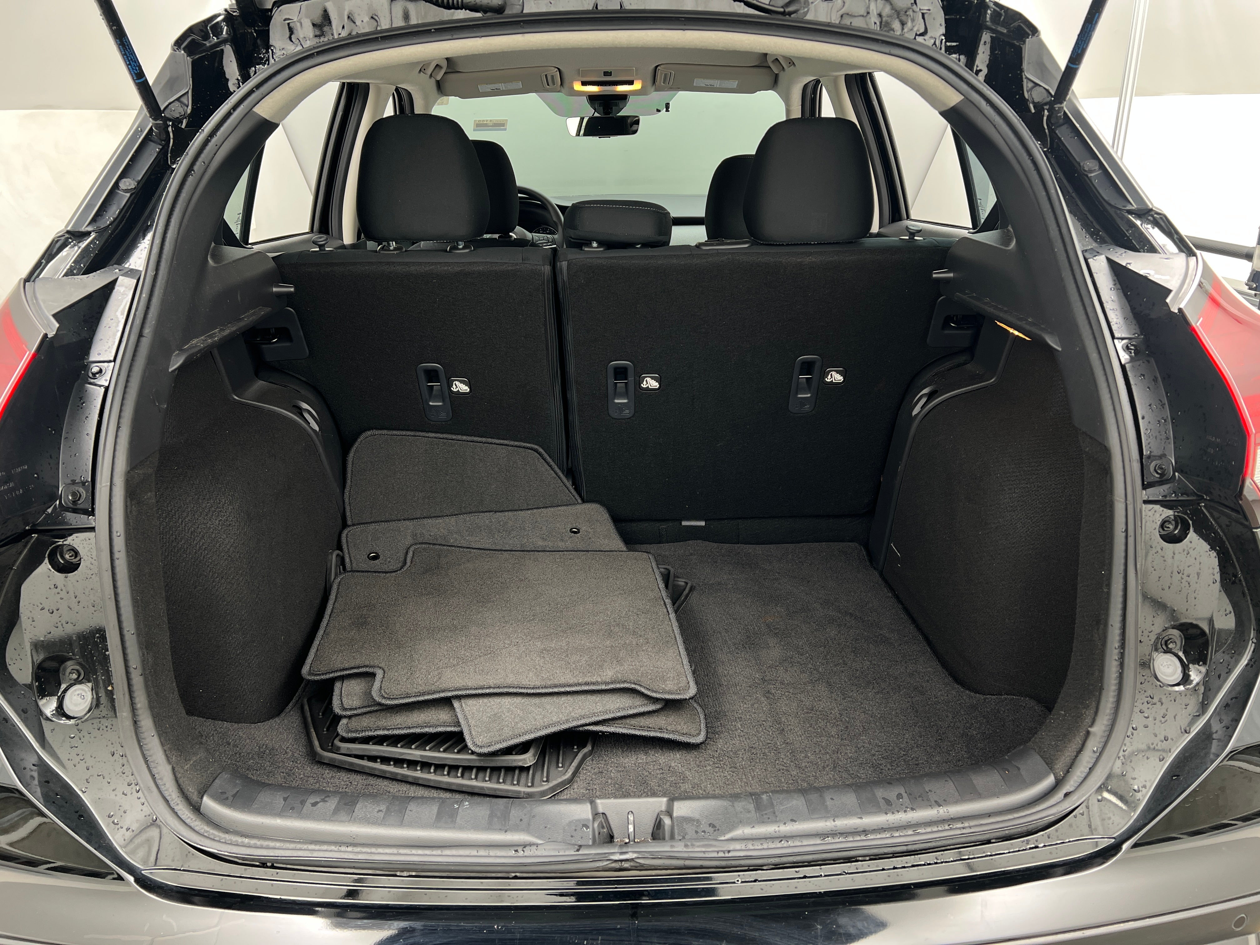 2024 Nissan Kicks SV 7