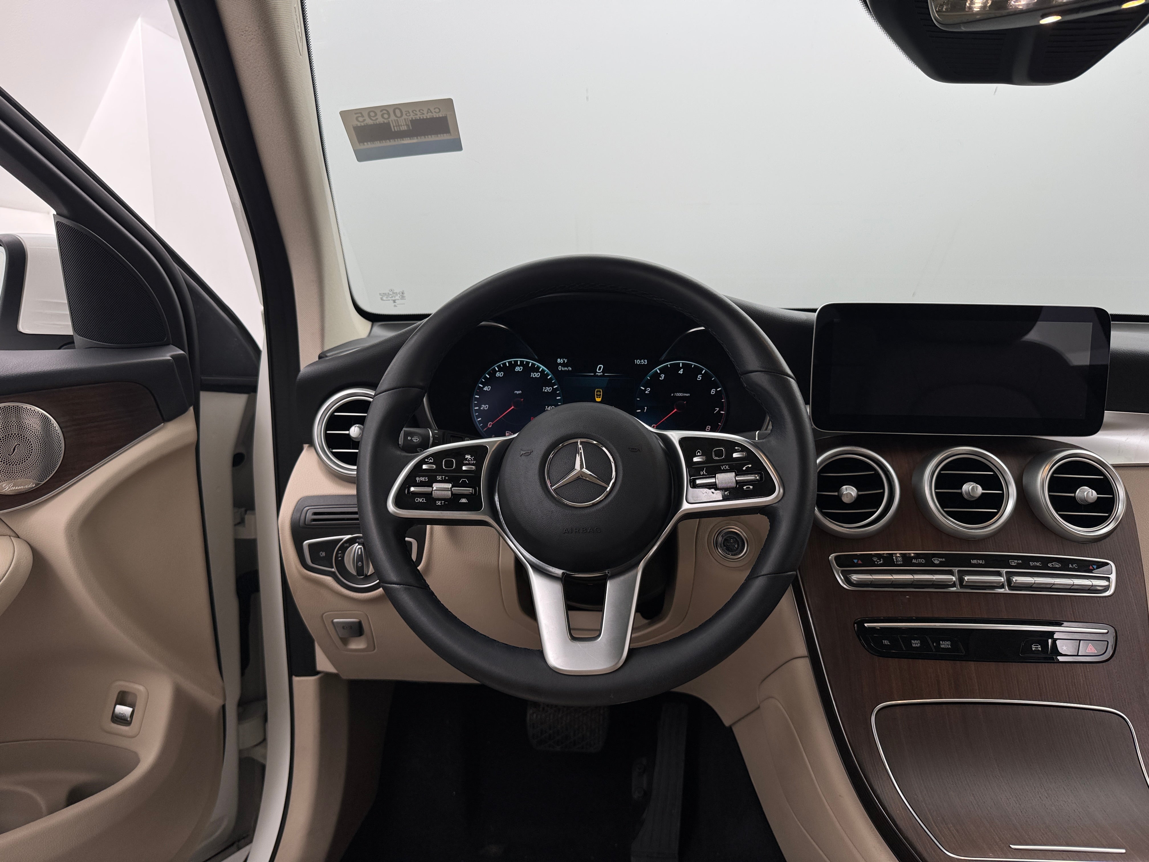 2021 Mercedes-Benz GLC 300 4