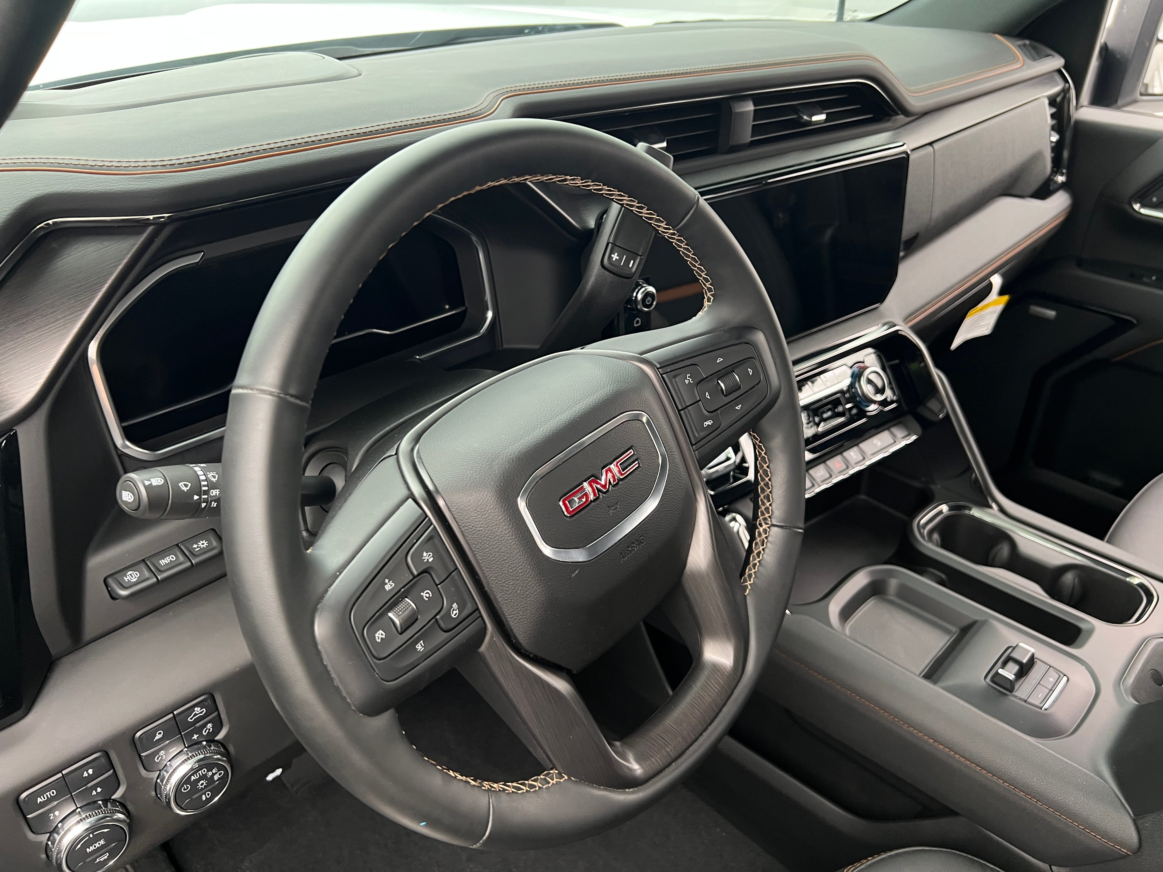 2024 GMC Sierra 2500 AT4 5
