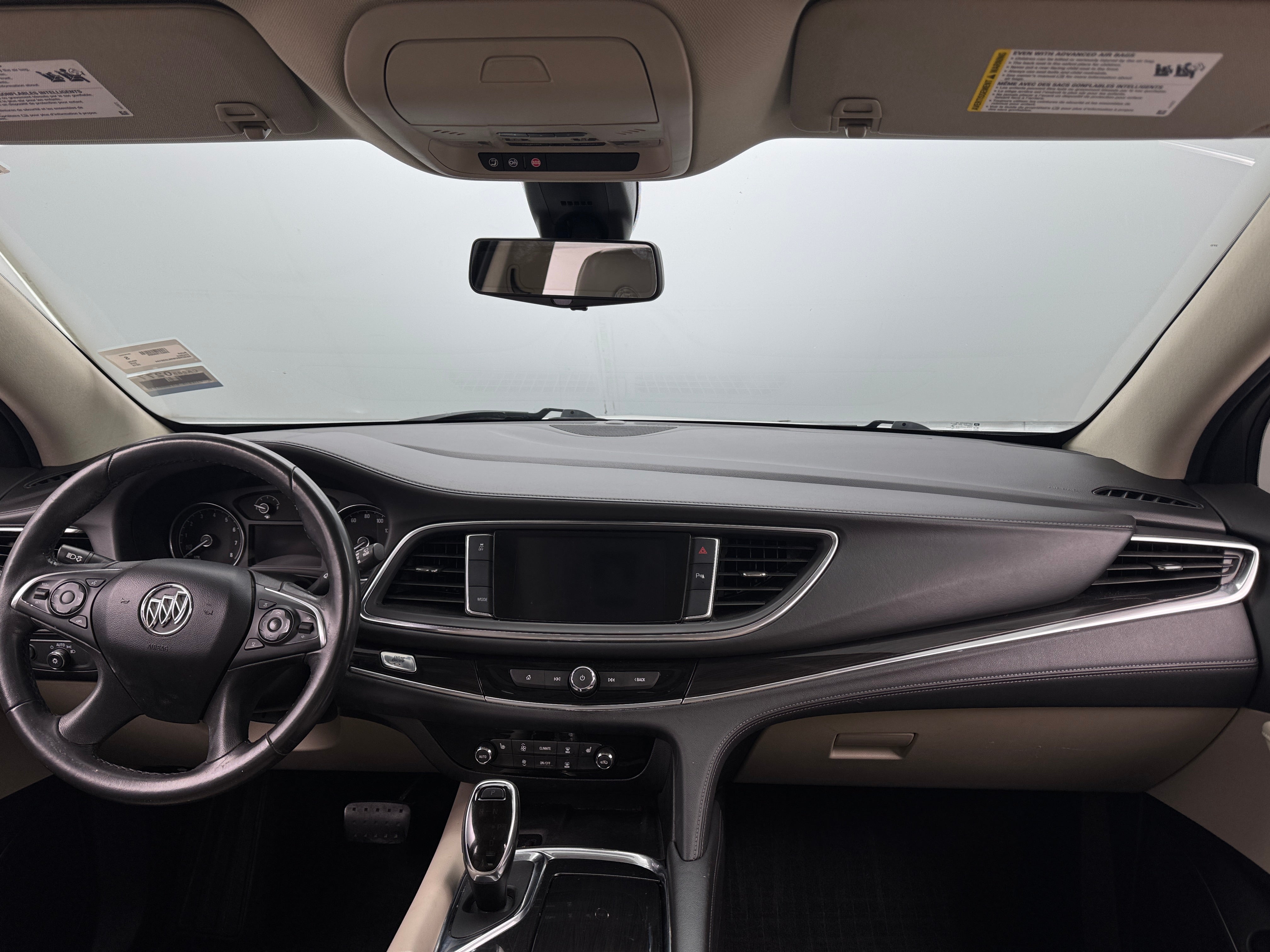 2019 Buick Enclave Essence 2