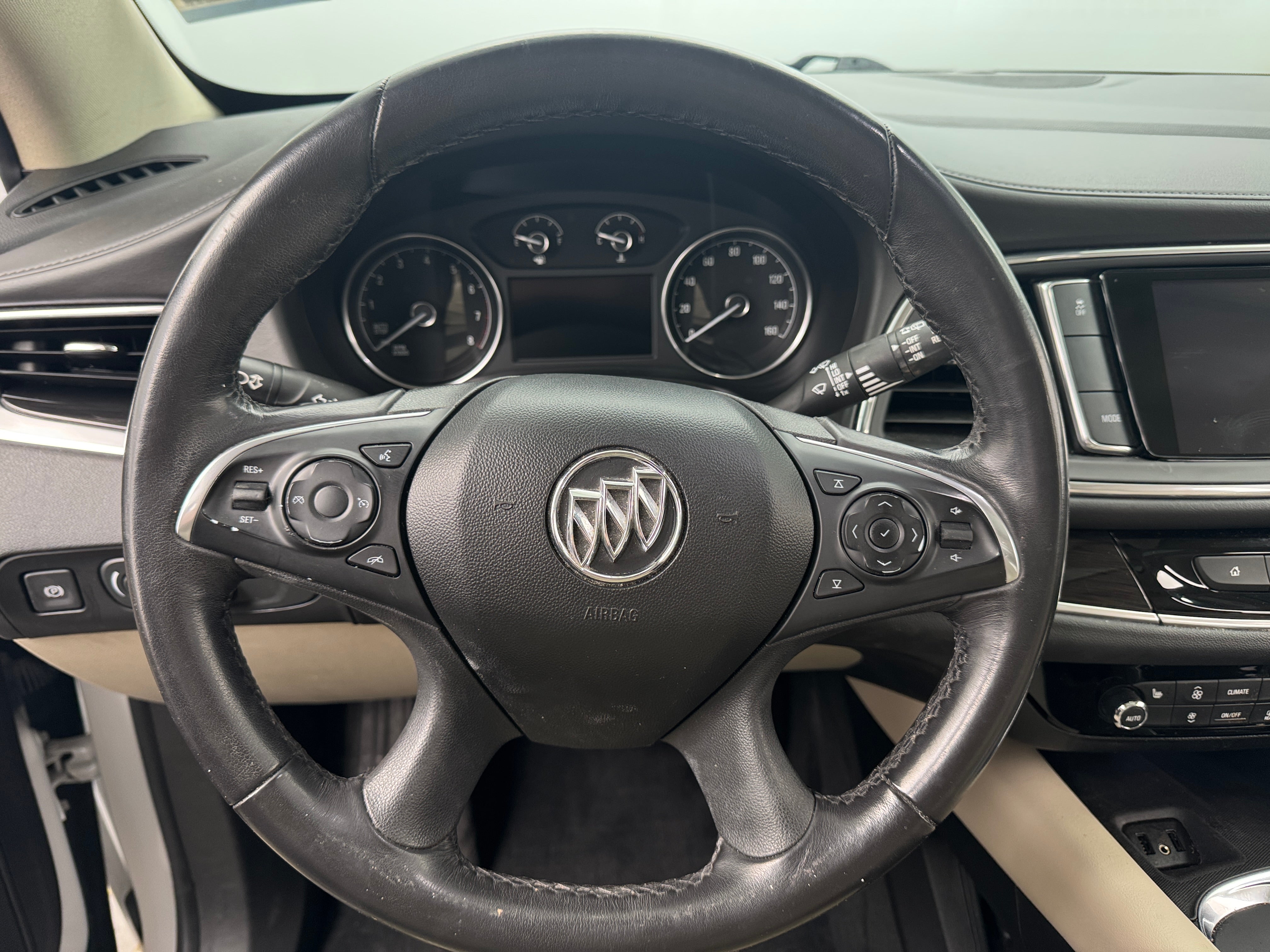 2019 Buick Enclave Essence 4