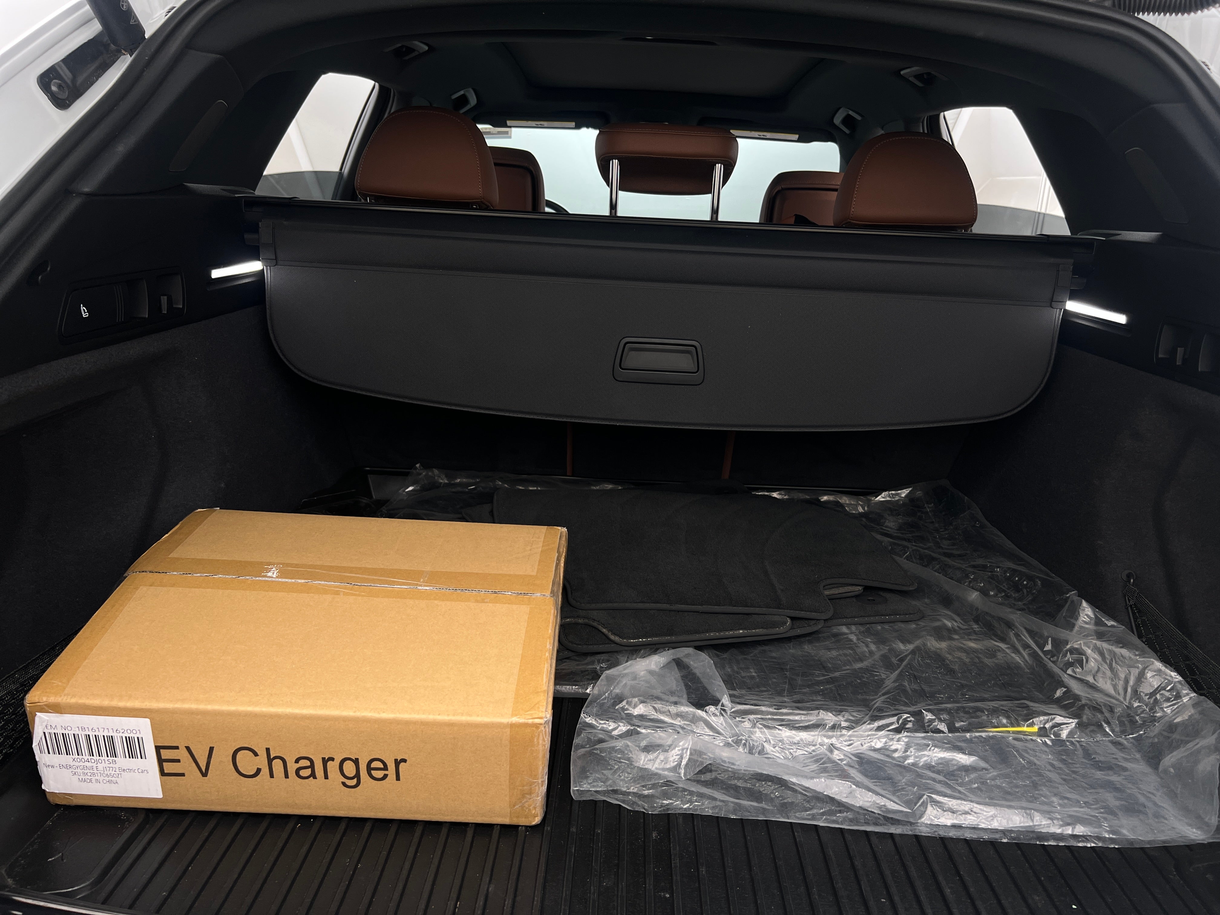 2024 Audi Q8 e-tron Premium Plus 6