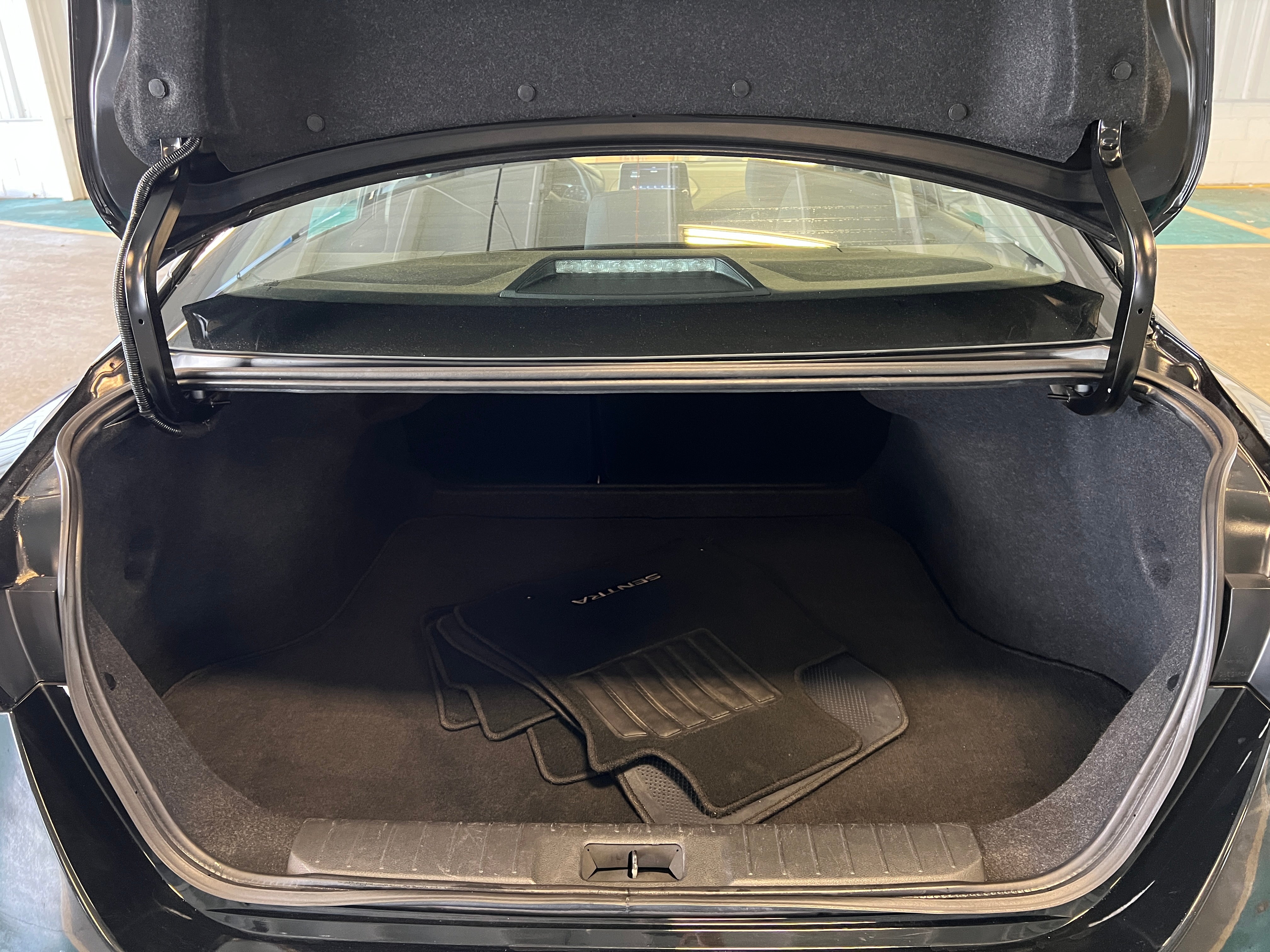 2023 Nissan Sentra SV 7