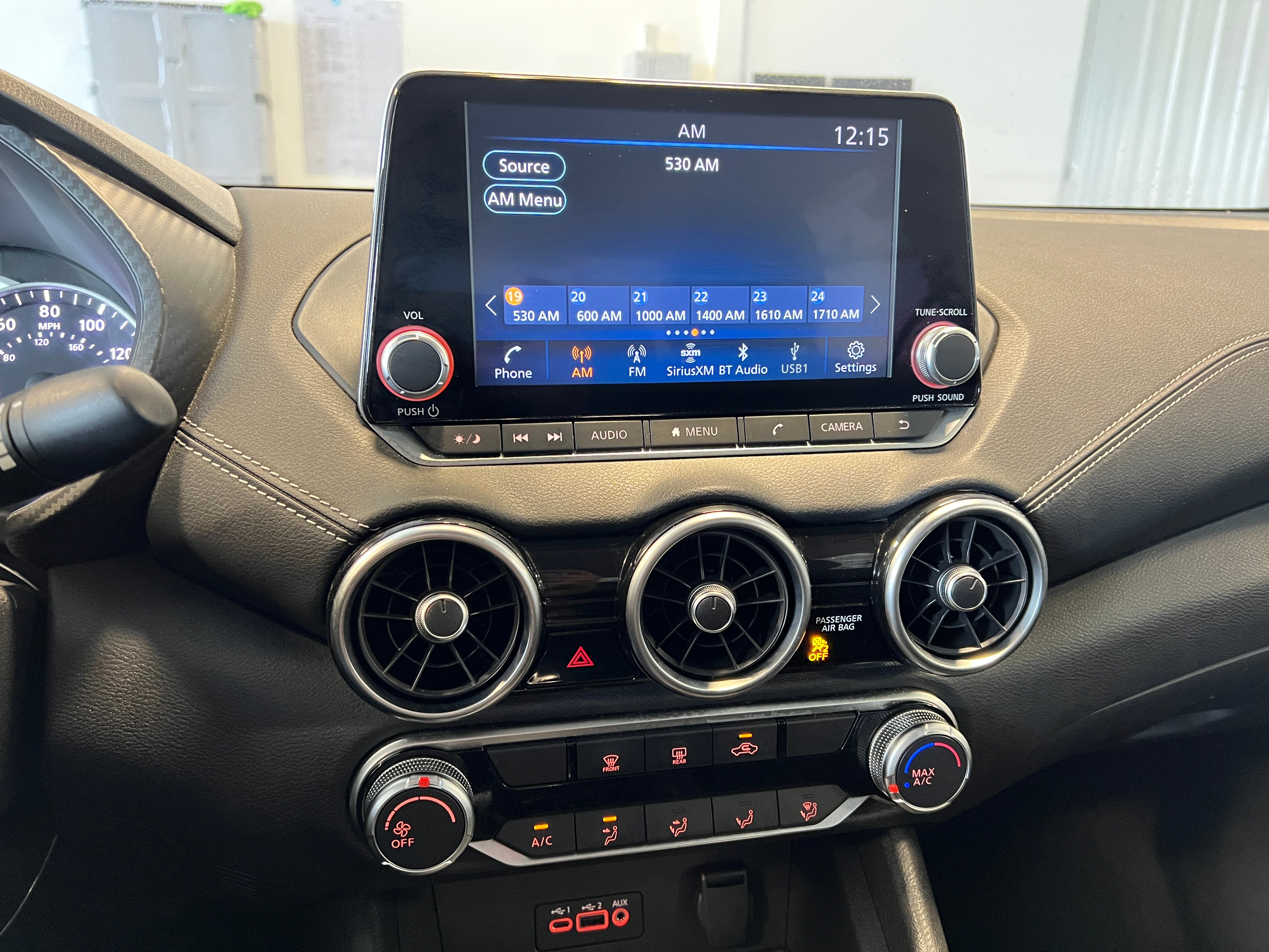 2023 Nissan Sentra SV 4