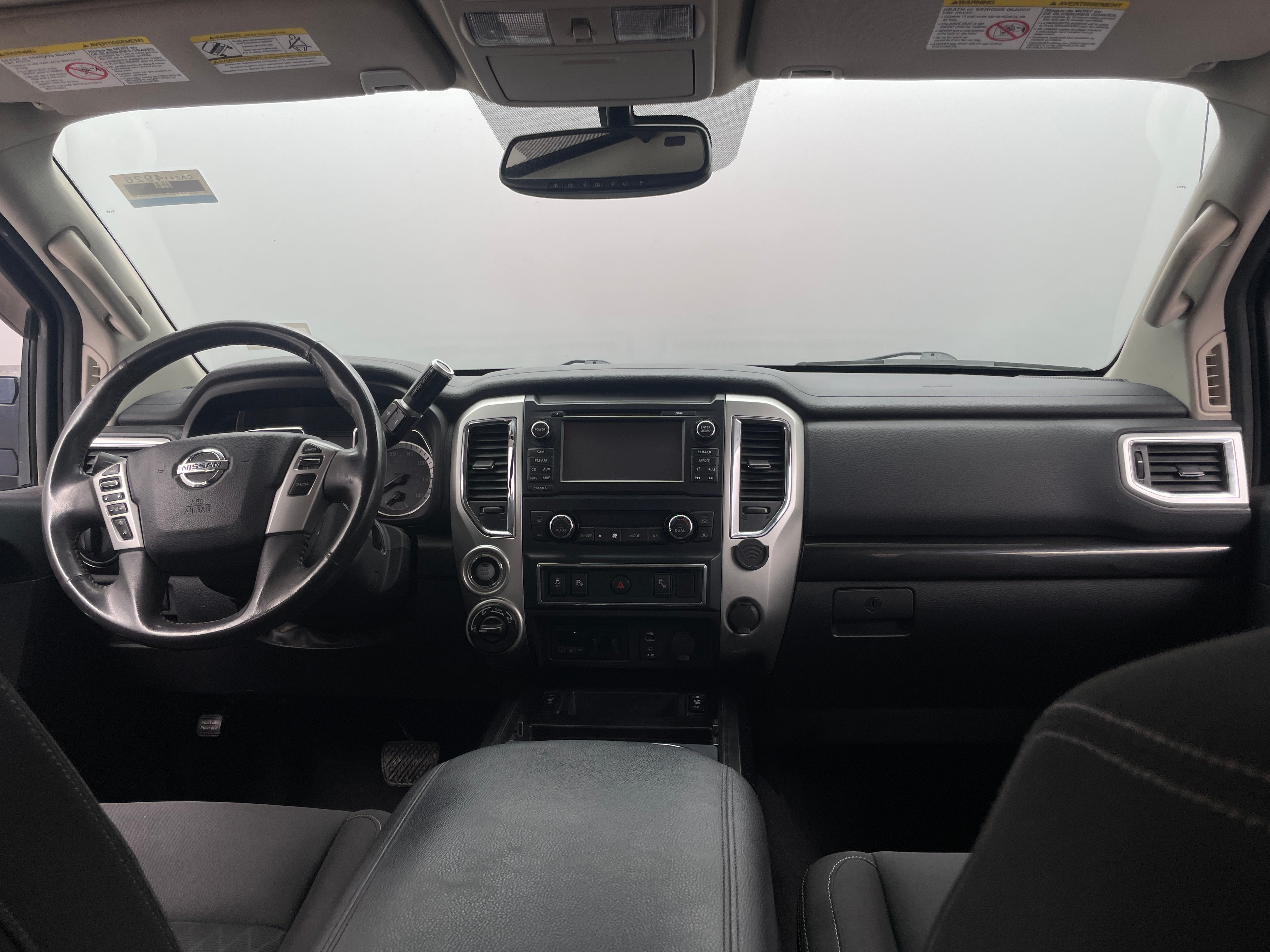 2017 Nissan Titan SV 3